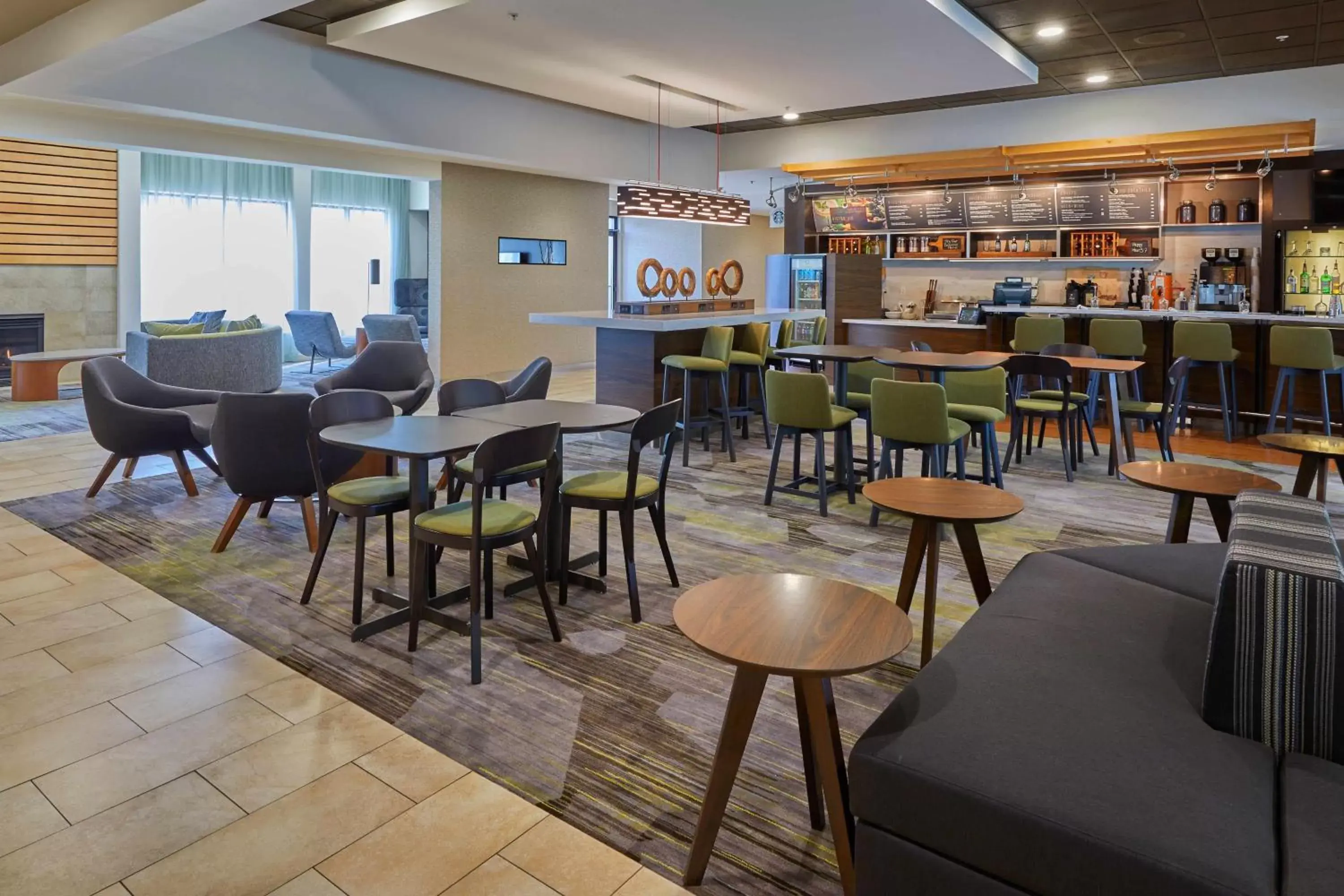 Restaurant/places to eat, Lounge/Bar in Courtyard by Marriott Eugene Springfield