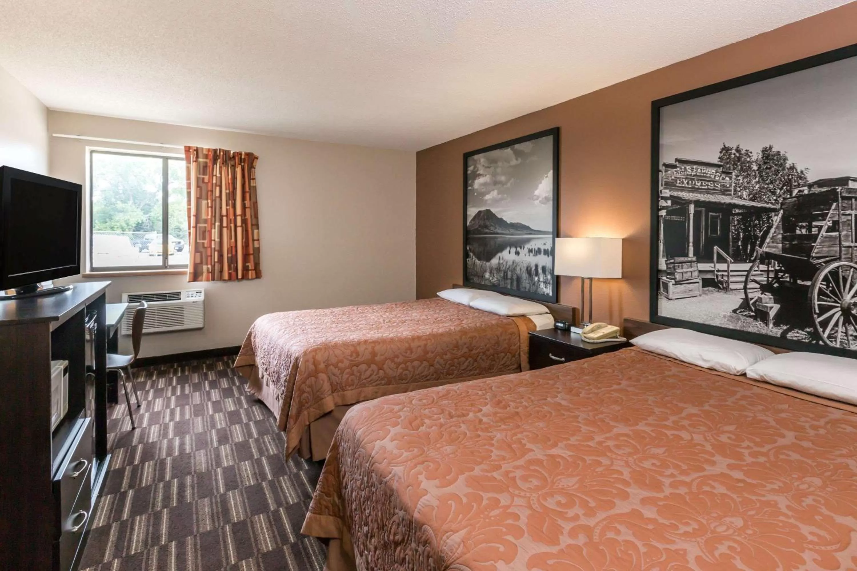 Queen Room with Two Queen Beds - Smoking in Super 8 by Wyndham Madison