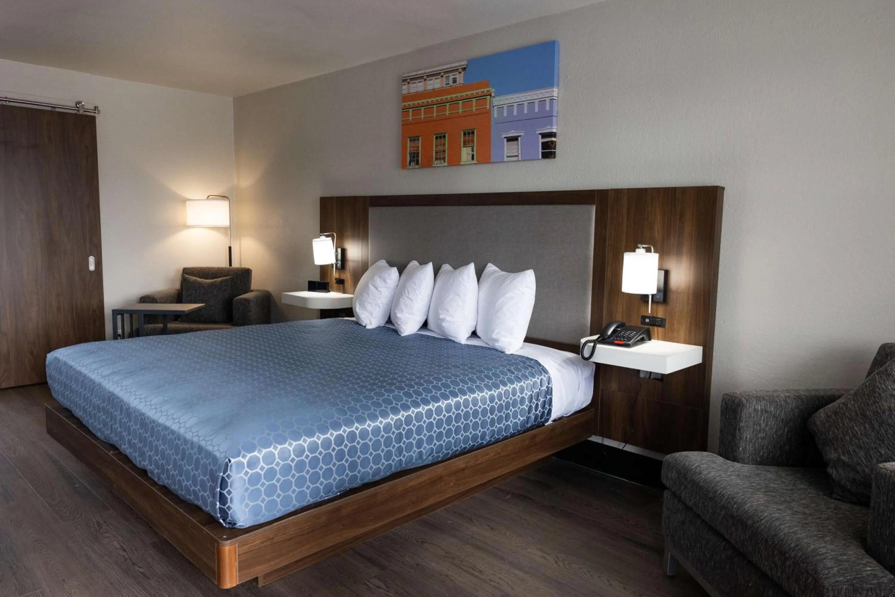 Bedroom, Bed in Bhagat Hotels Stone Mountain Atlanta BW Signature Collection