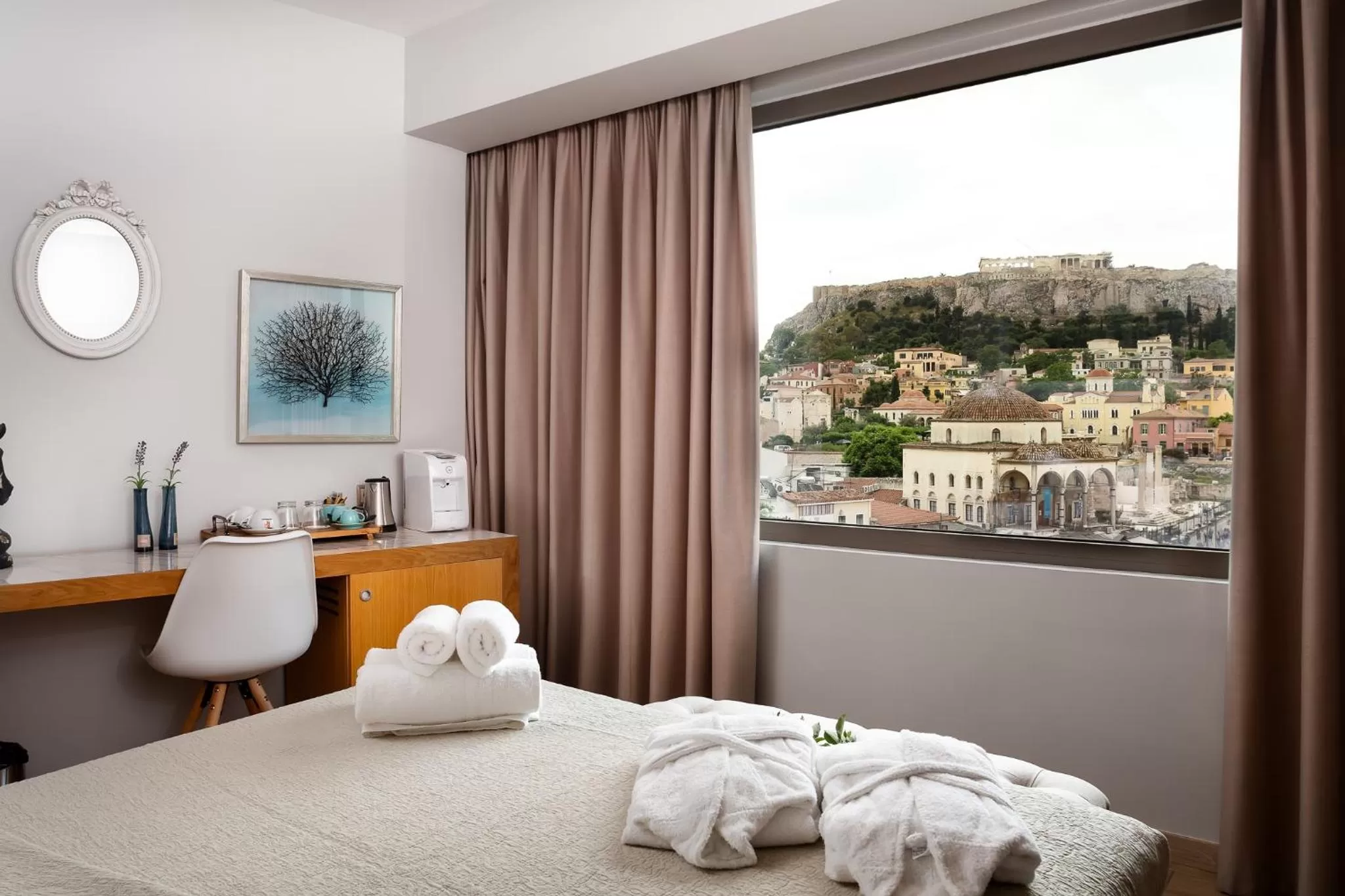 Triple Room with Acropolis View in A for Athens