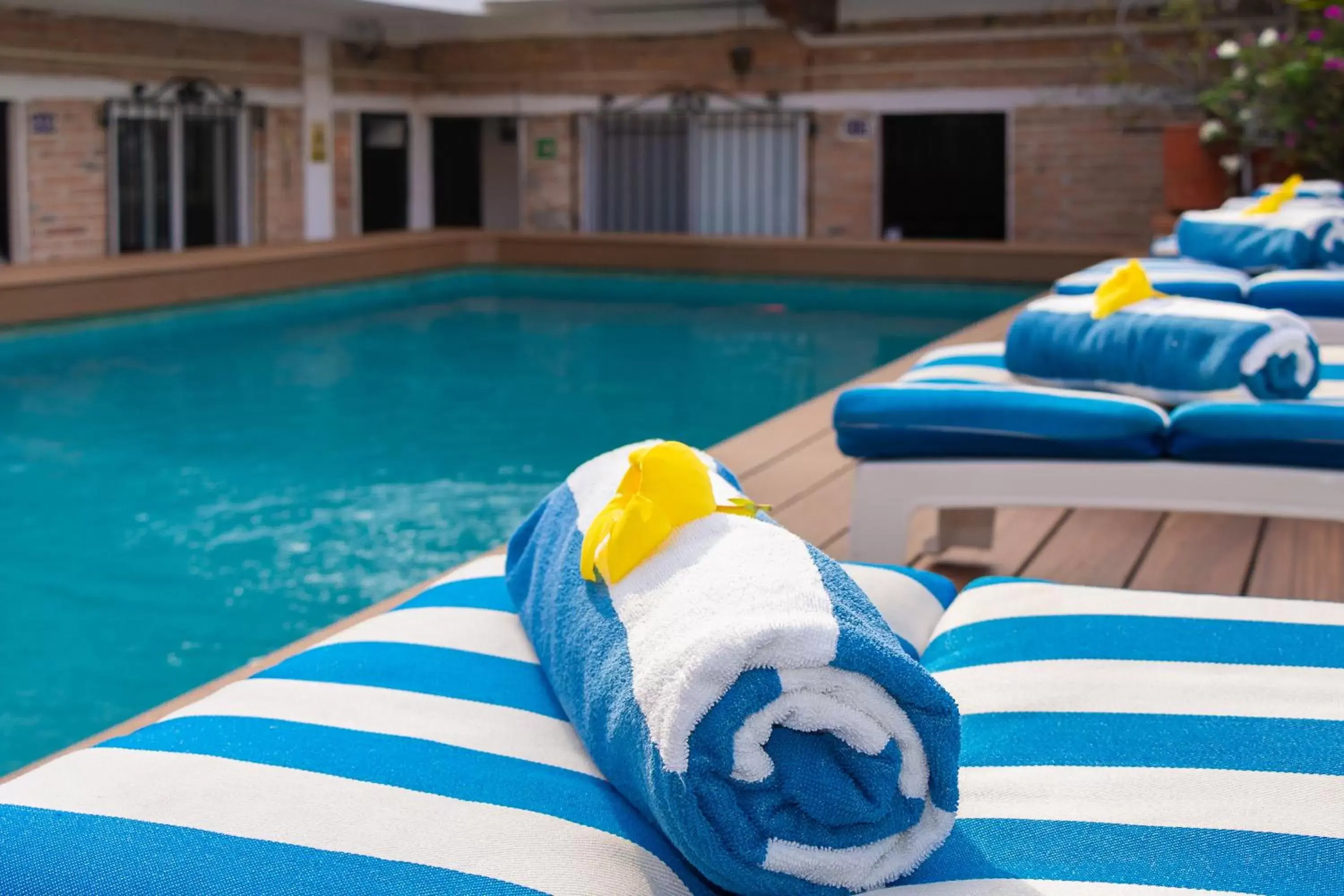 Swimming Pool in Hotel Posada De Roger