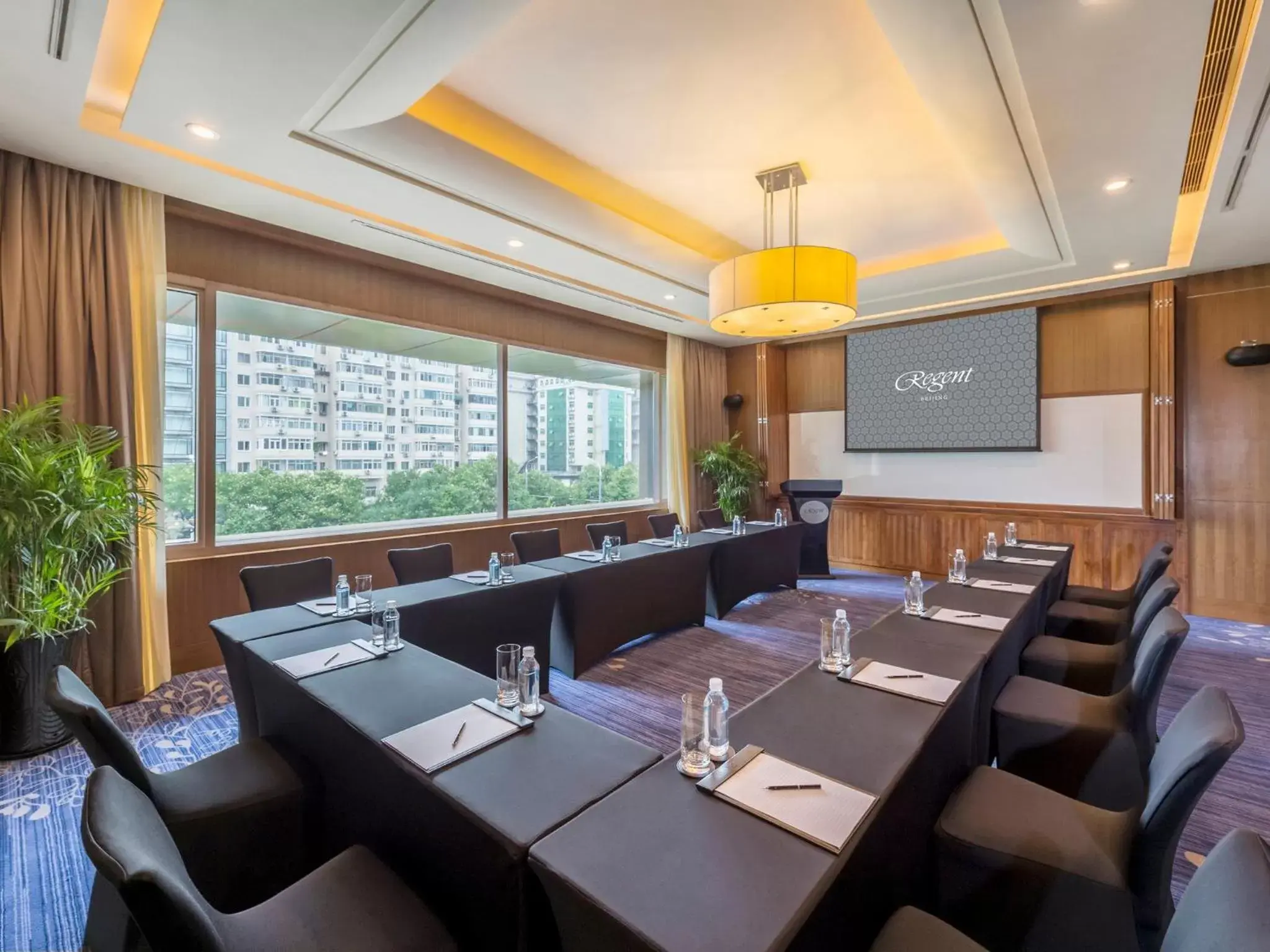 Meeting/conference room, Restaurant/Places to Eat in Regent Beijing