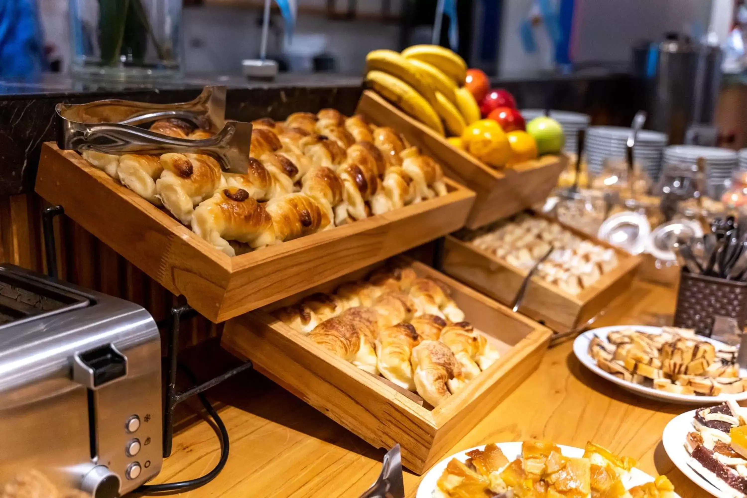 Buffet breakfast in O2 Hoteles Mar del Plata