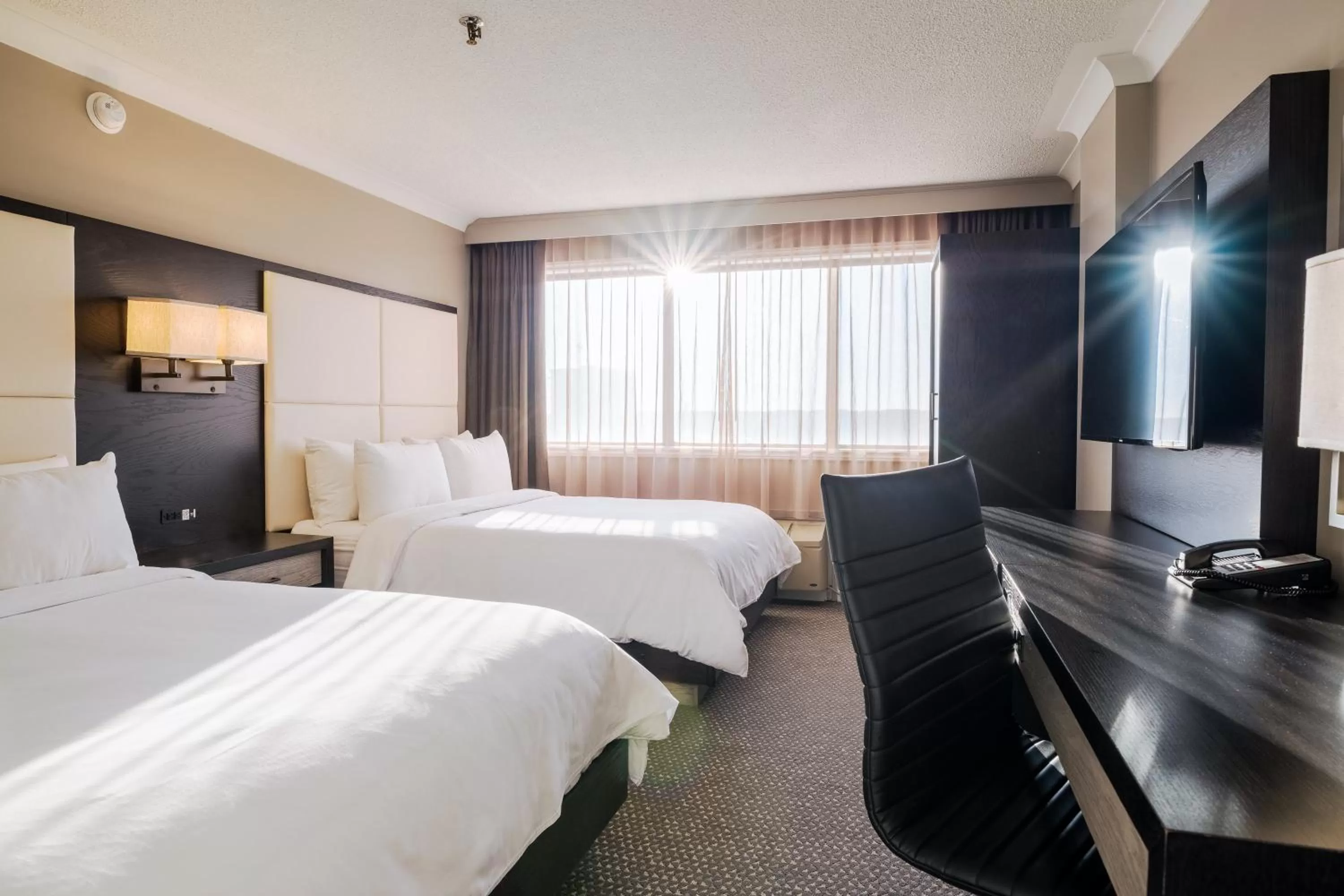 Photo of the whole room, Bed in Crowne Plaza Hotel Moncton Downtown by IHG
