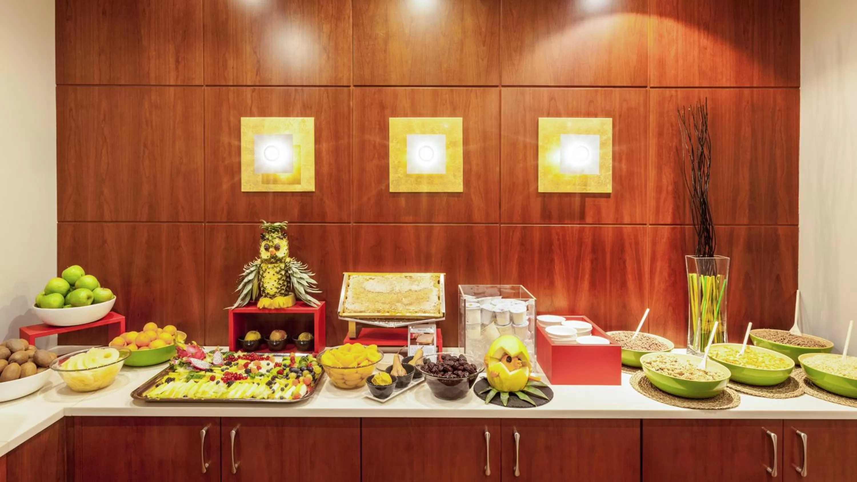 Breakfast in Holiday Inn Milan Garibaldi Station by IHG