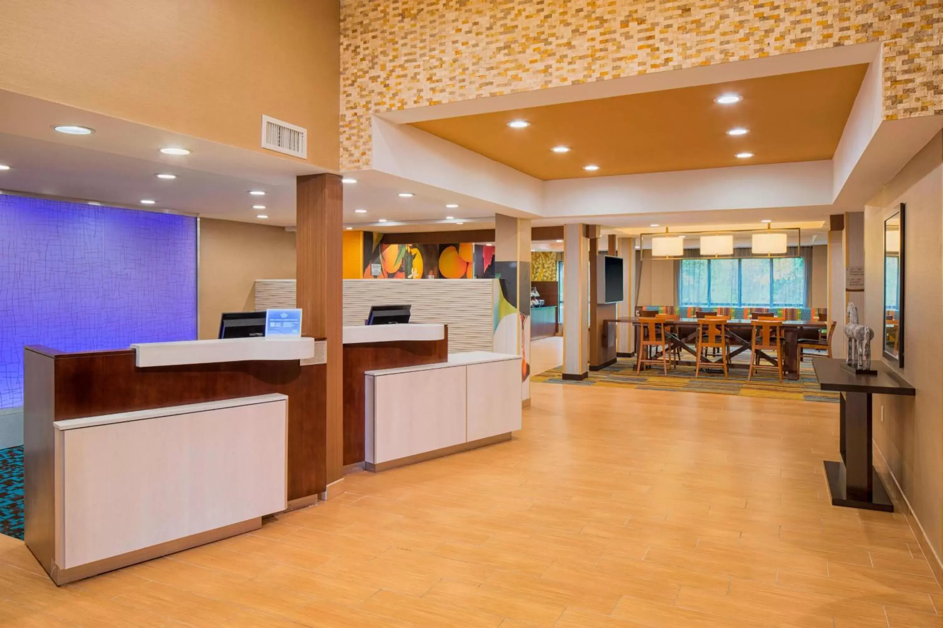 Lobby or reception, Lobby/Reception in Fairfield Inn & Suites by Marriott Bridgewater Branchburg/Somerville