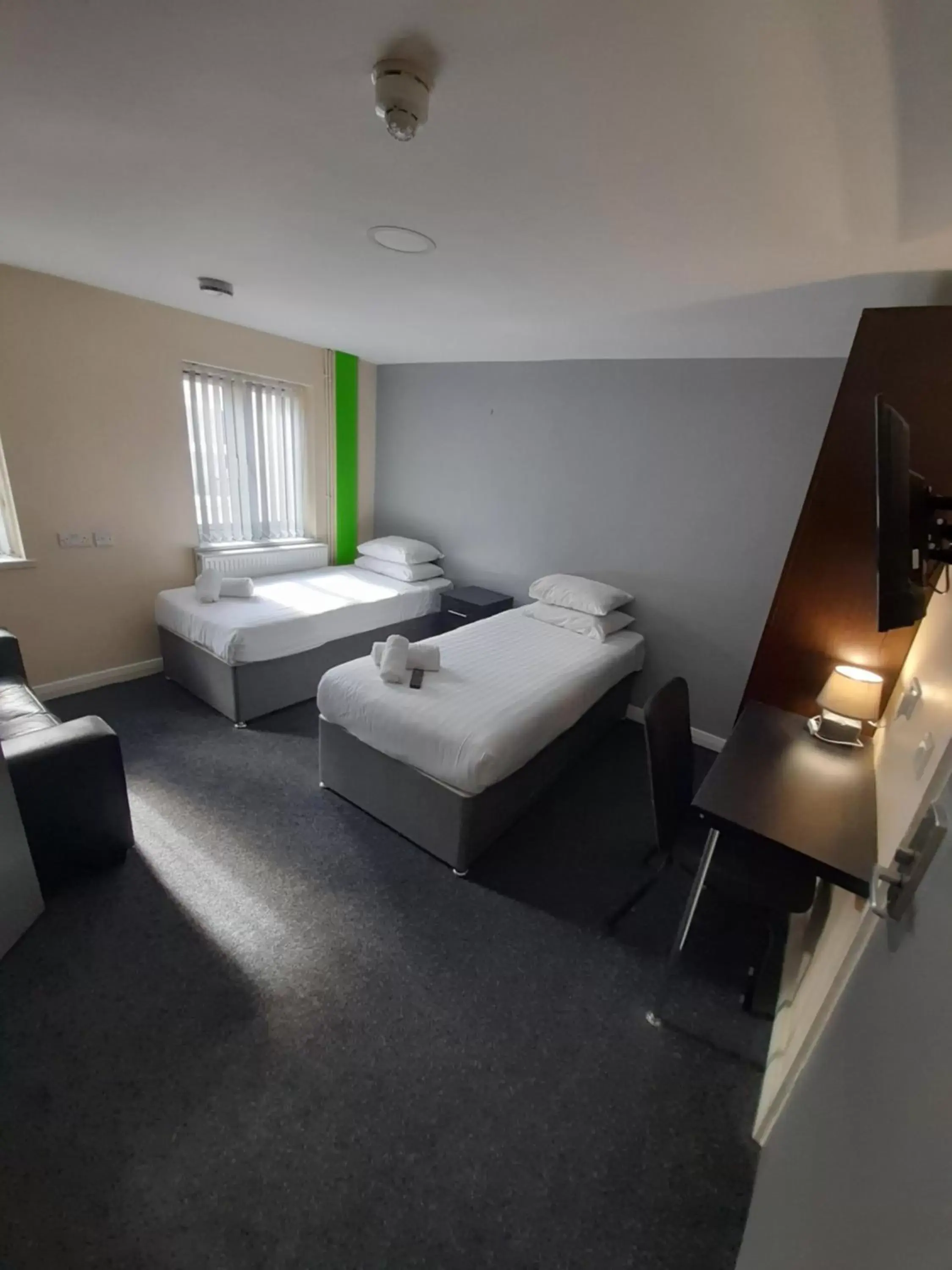 Bedroom, Bed in Lymedale Suites Studios & Aparthotel in NEWCASTLE UNDER LYME & STOKE