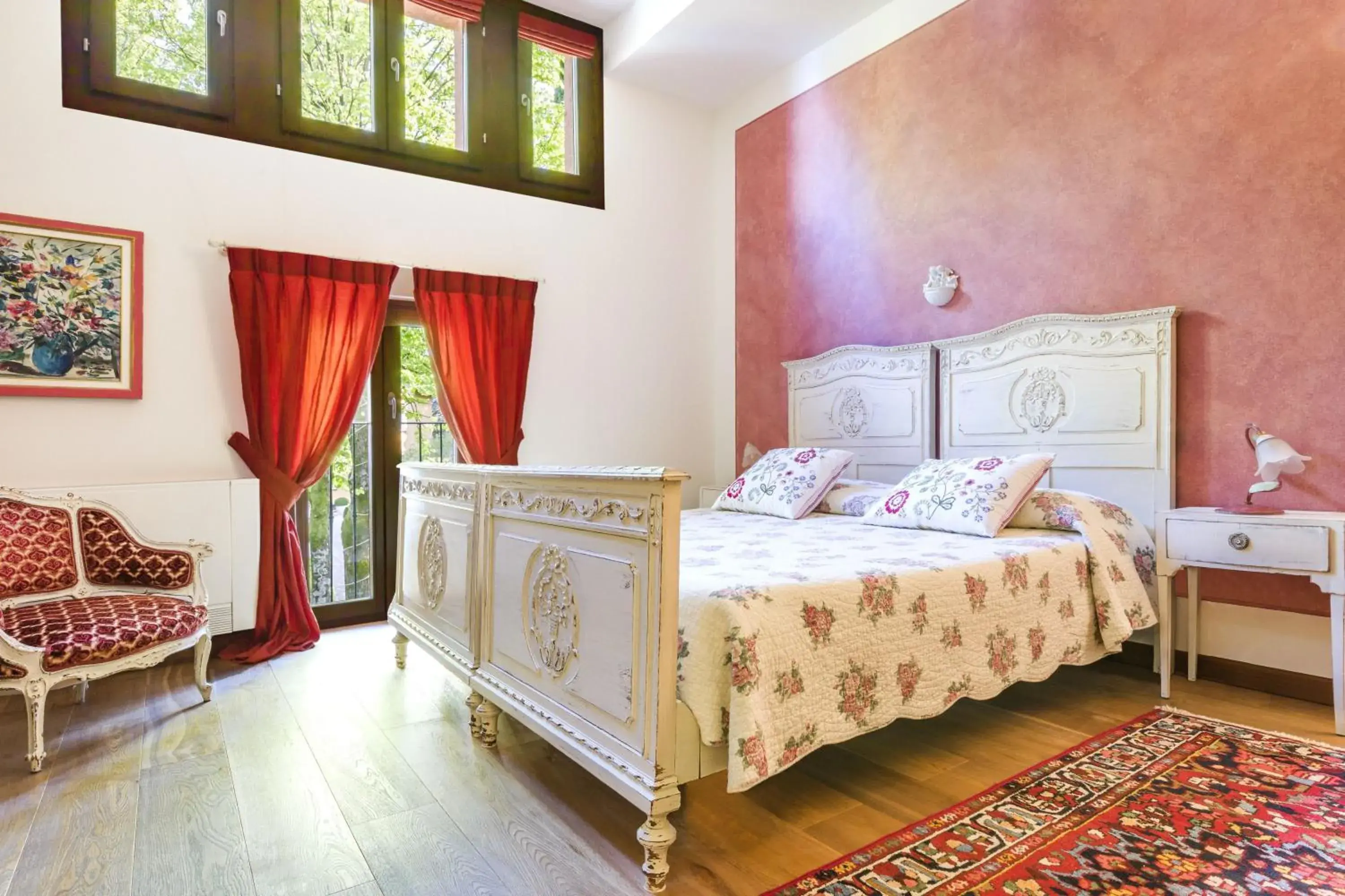 Bed in Boutique Hotel Villa Sostaga