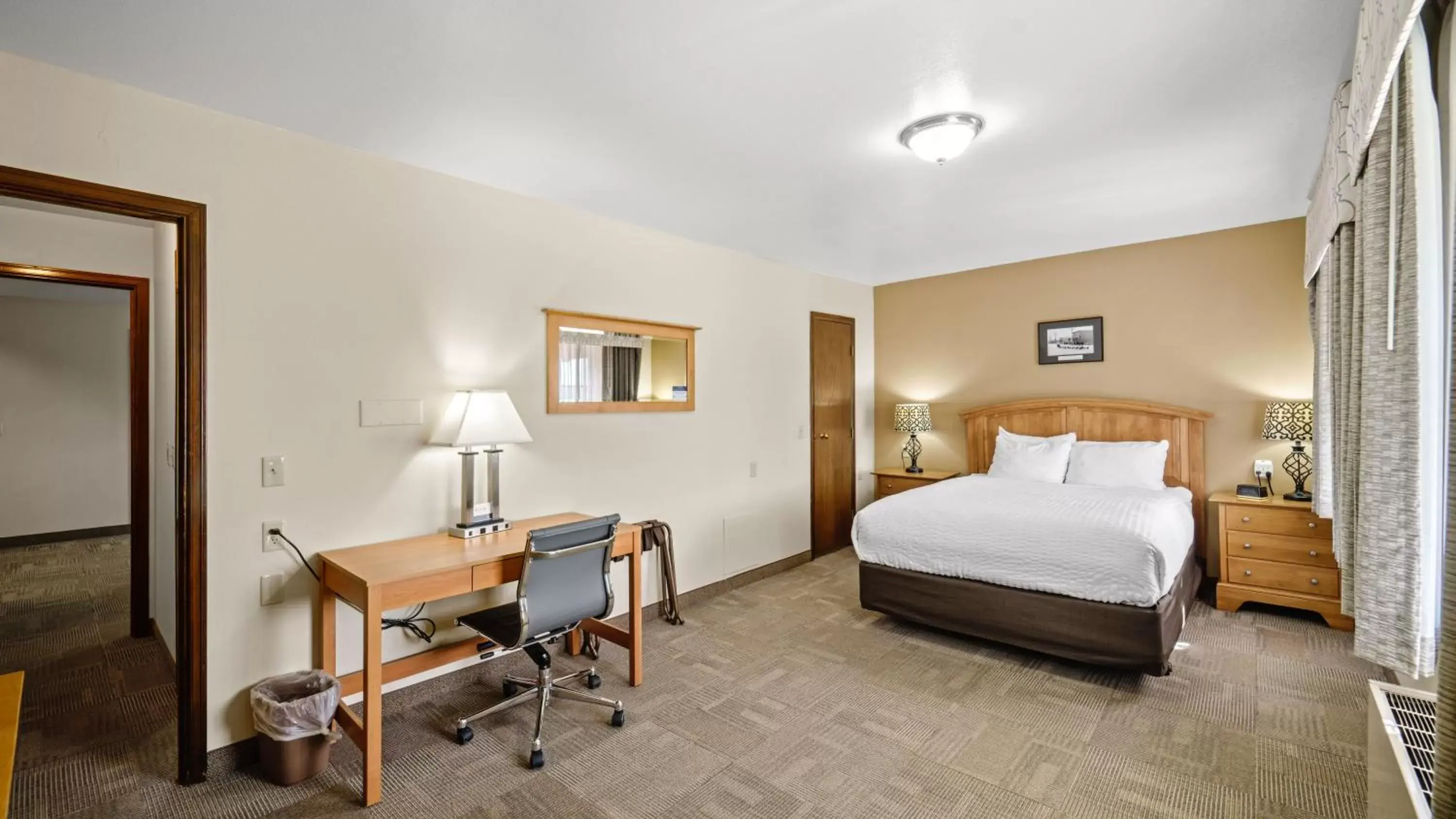 VIP in Clarion Hotel & Suites Fairbanks near Ft. Wainwright