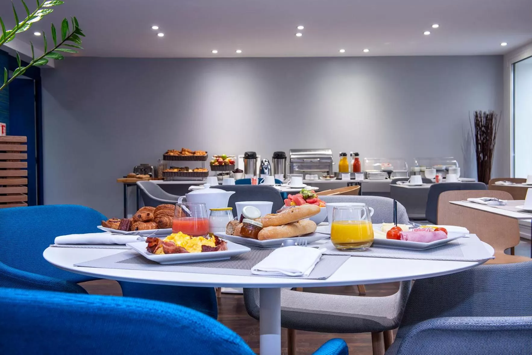 Breakfast in Seeko'o Hotel Bordeaux