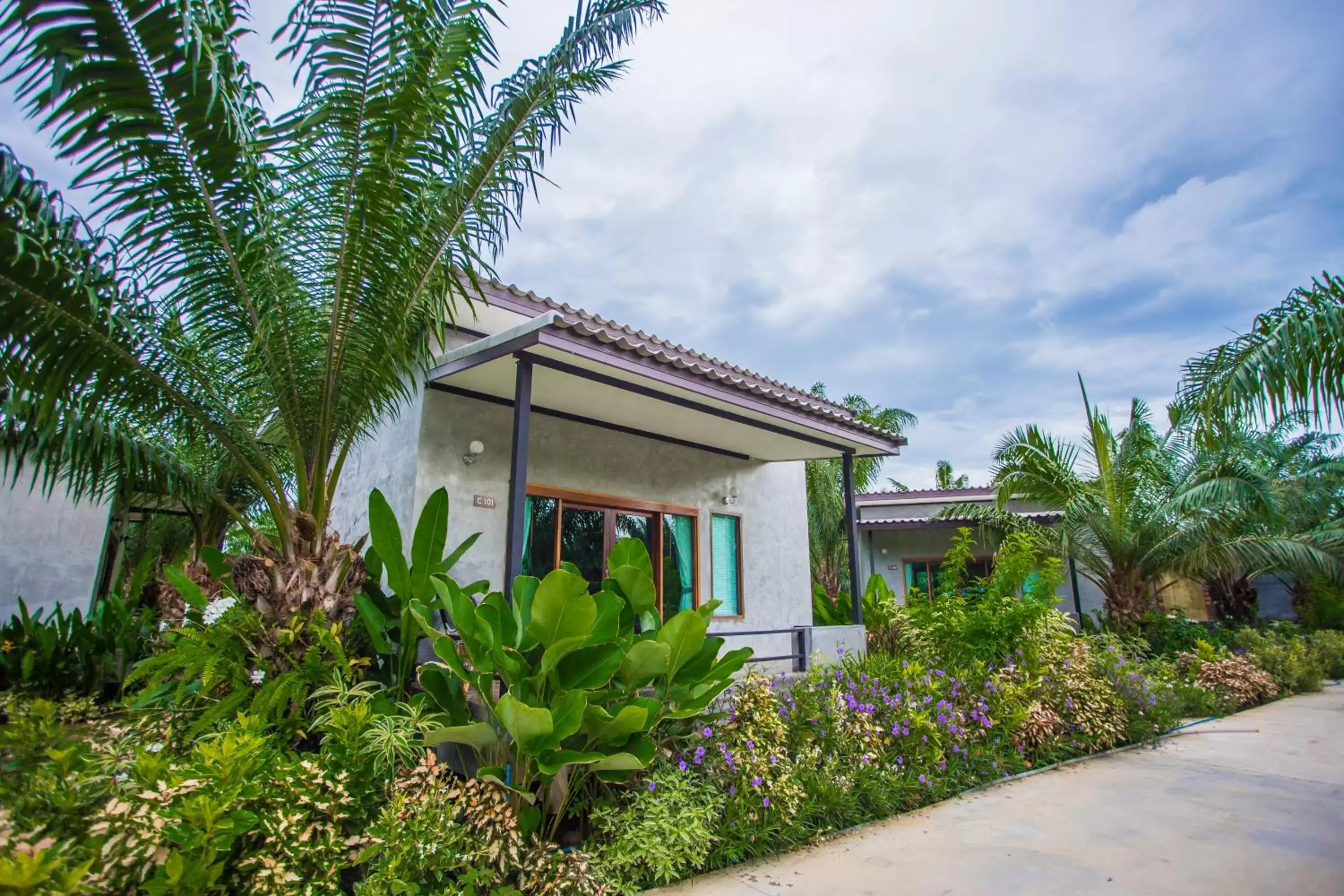 Property Building in Palm Pran Resort