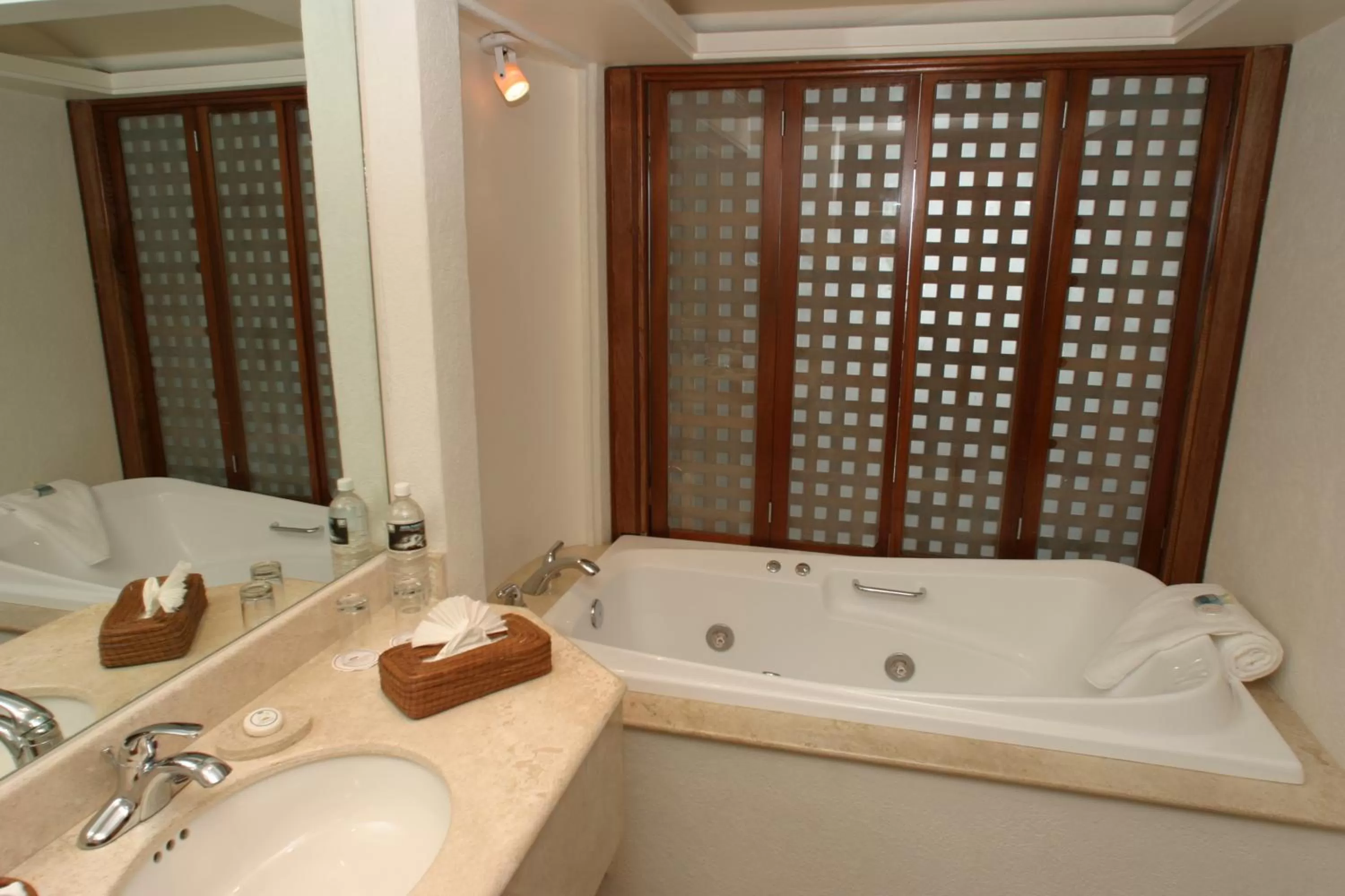 Deluxe Double Room Ocean View Premium Level in Barceló Gran Faro Los Cabos