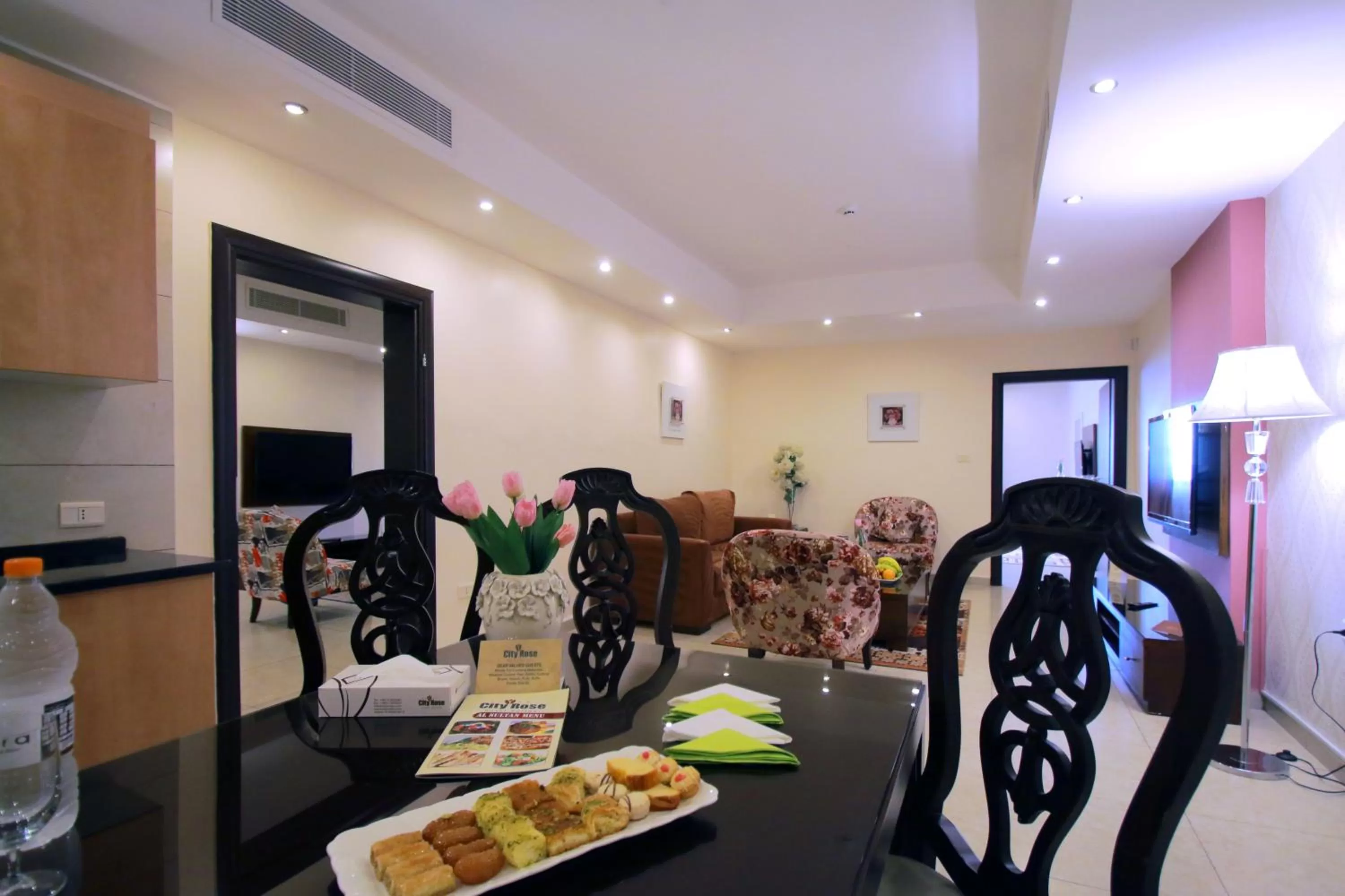 City Rose Hotel Suites