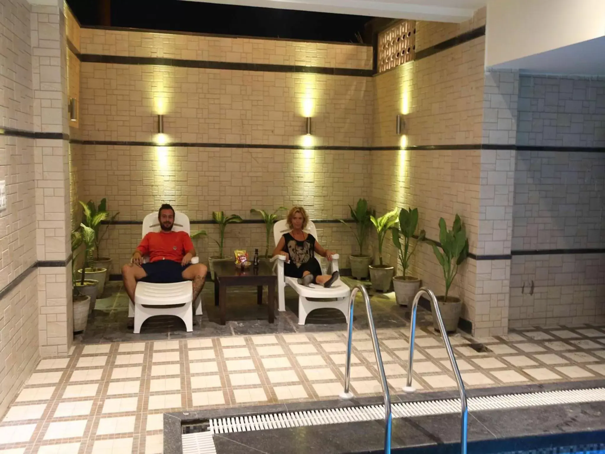 Swimming pool in Hotel Taj Villa- Agra Swimming pool in Hotel Taj Villa- Agra