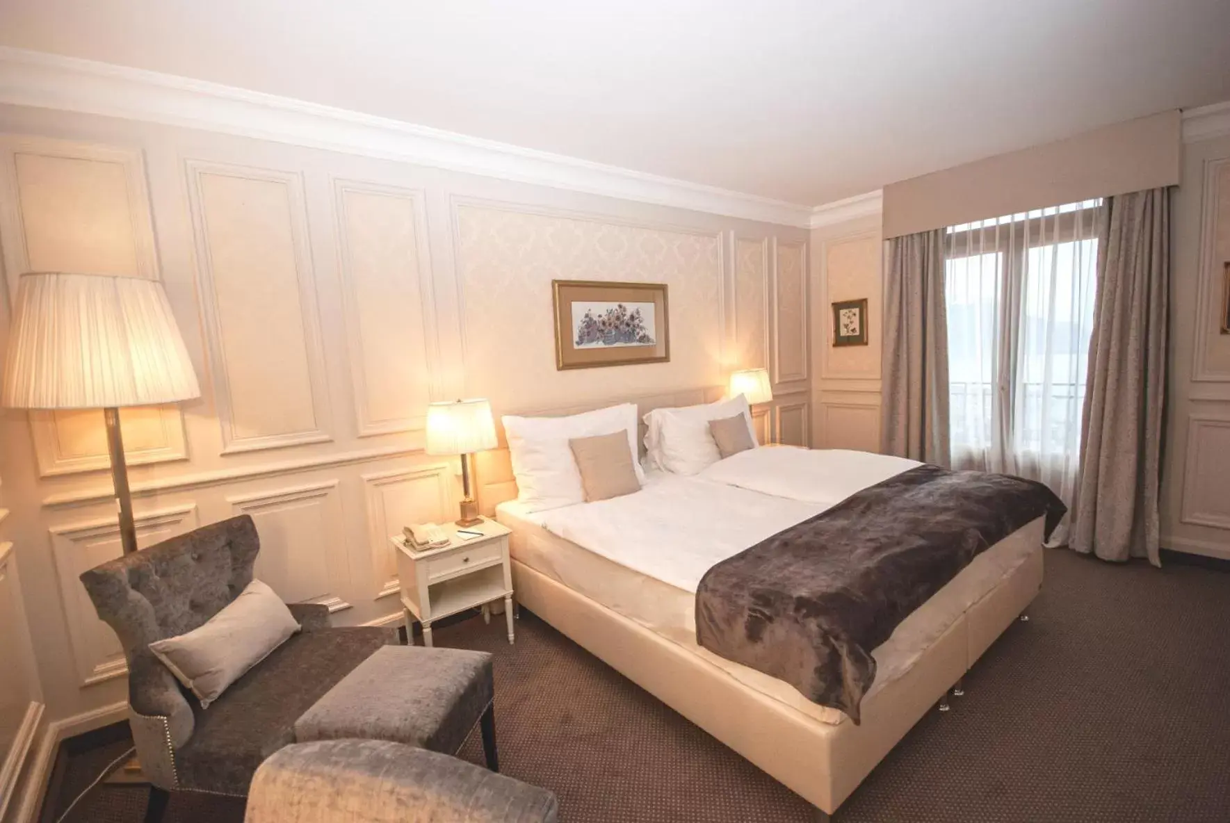 Bedroom, Bed in Le Mirador Resort & Spa