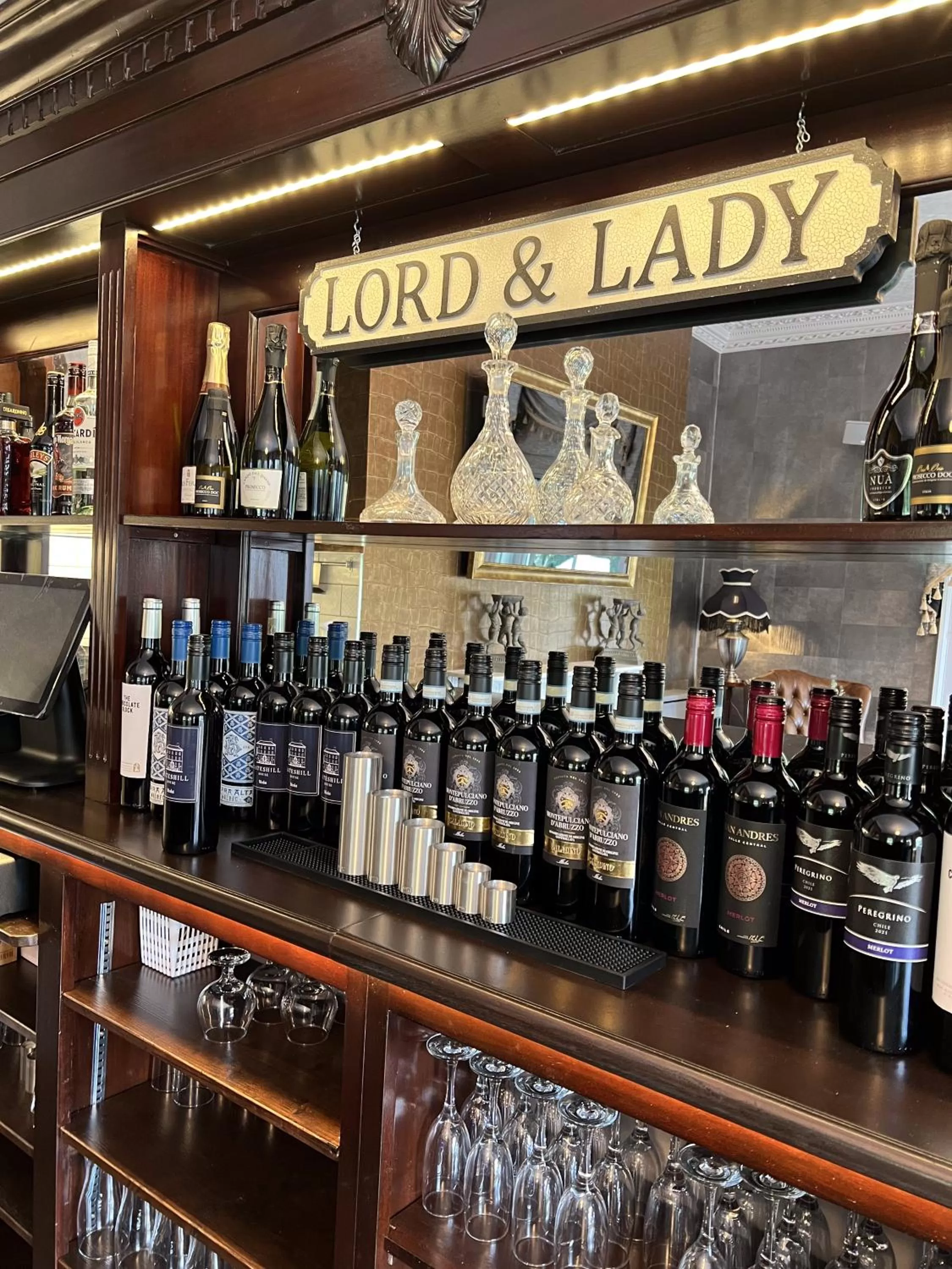 Lounge or bar in Kateshill House Bed & Breakfast