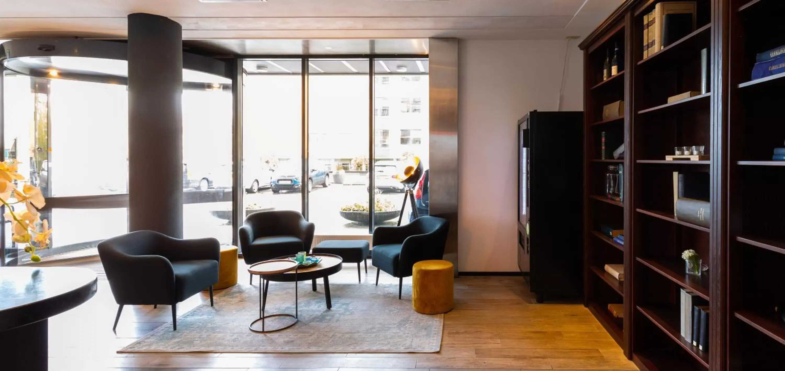 Lobby or reception in Bastion Hotel Rotterdam Alexander