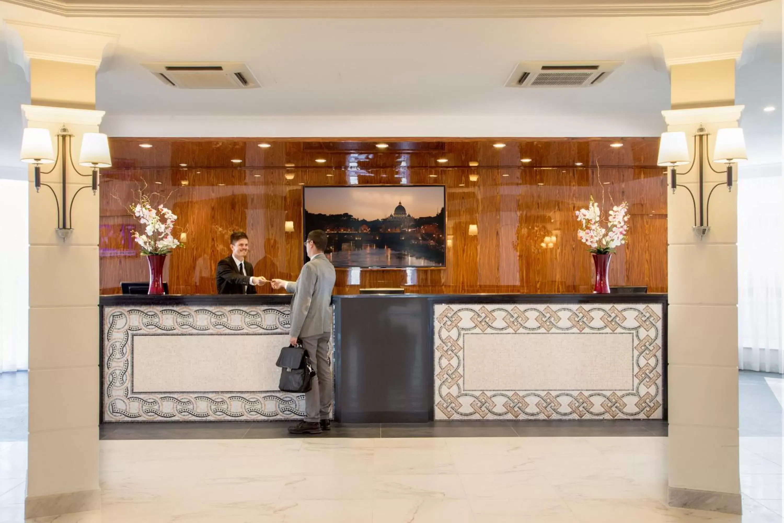 Staff, Lobby/Reception in Hotel Cristoforo Colombo