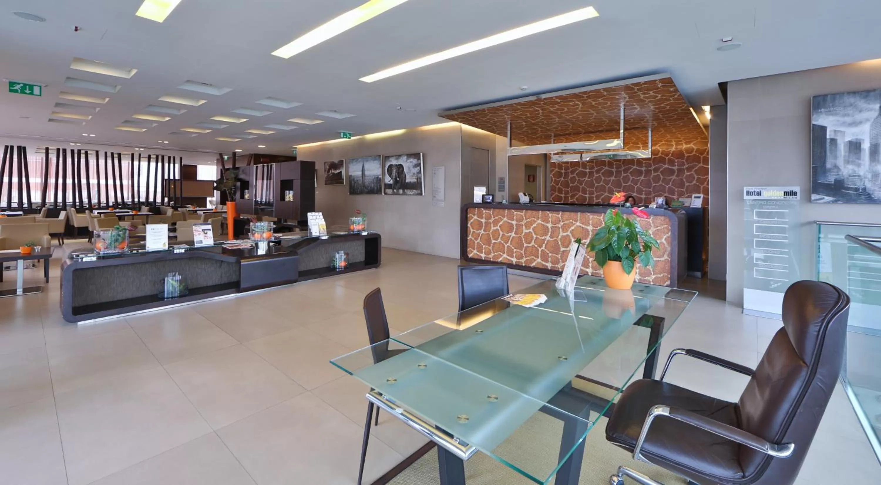 Lobby or reception in Best Western Hotel Goldenmile Milan