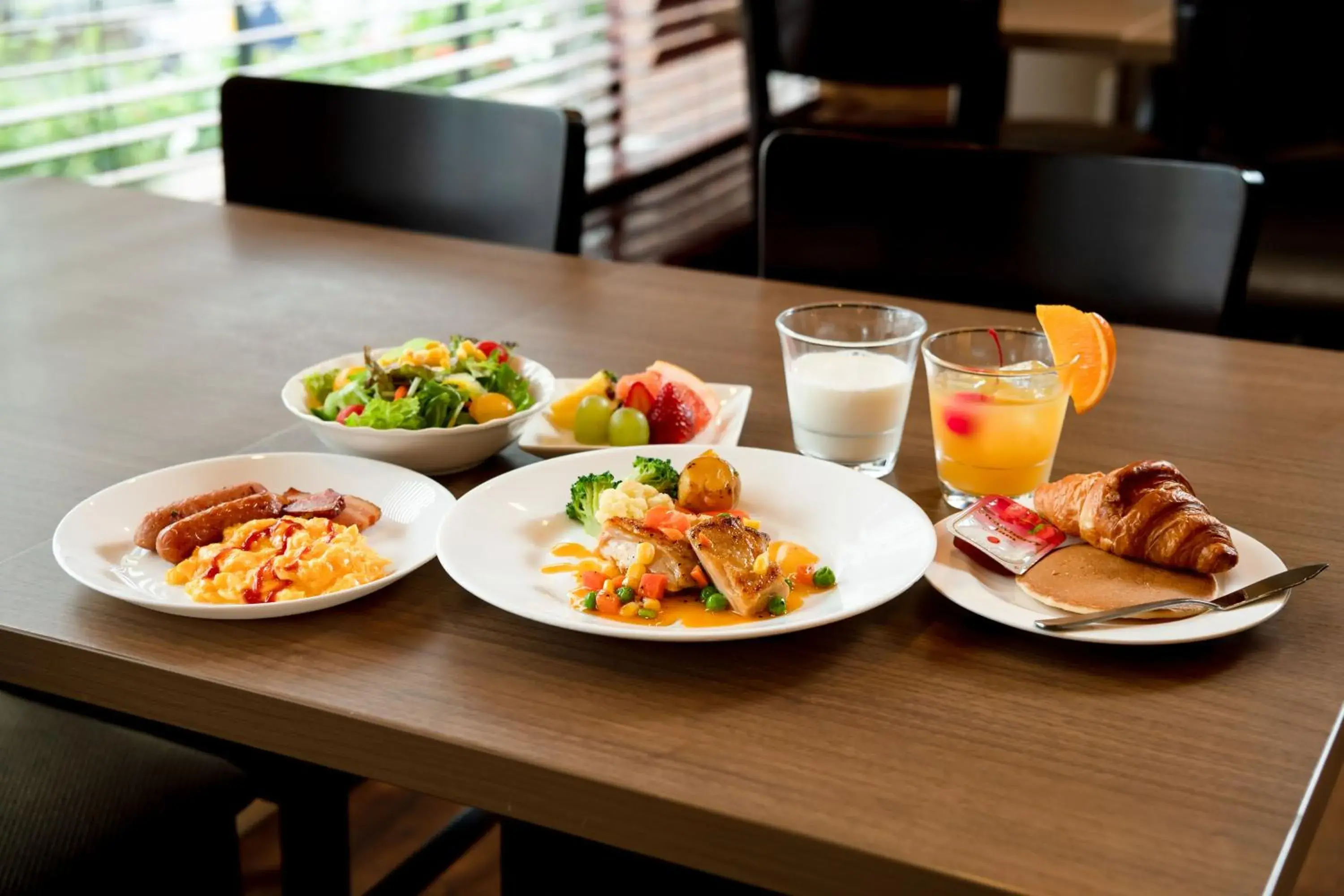 Food in Hotel Azat Naha Food in Hotel Azat Naha