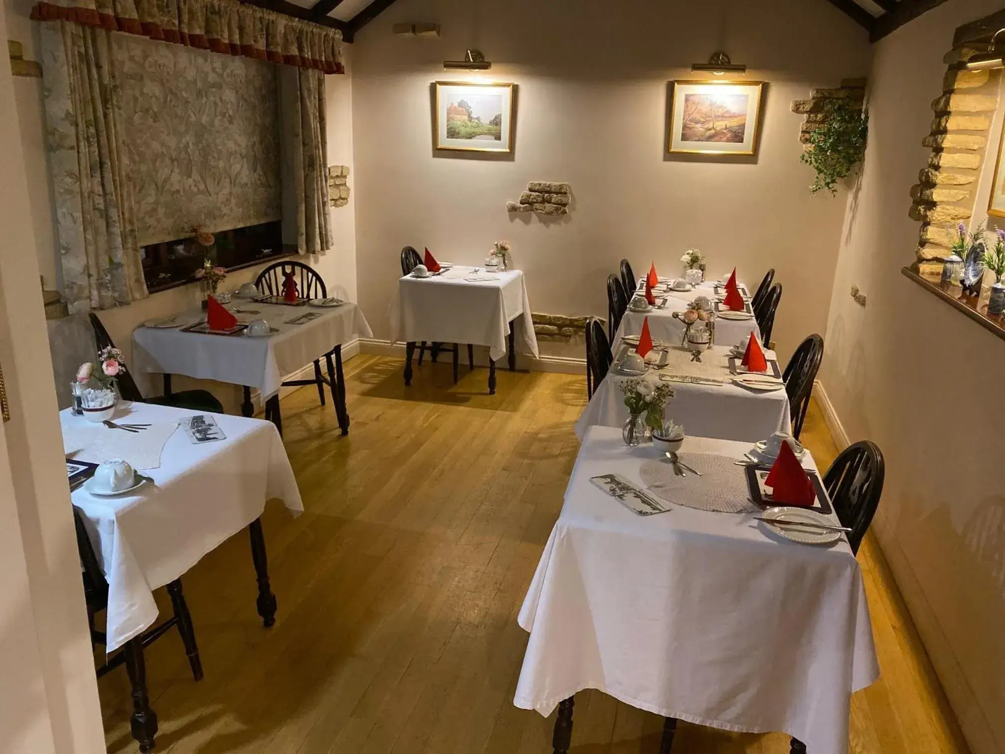 Dining area, Restaurant/Places to Eat in Cotswold House