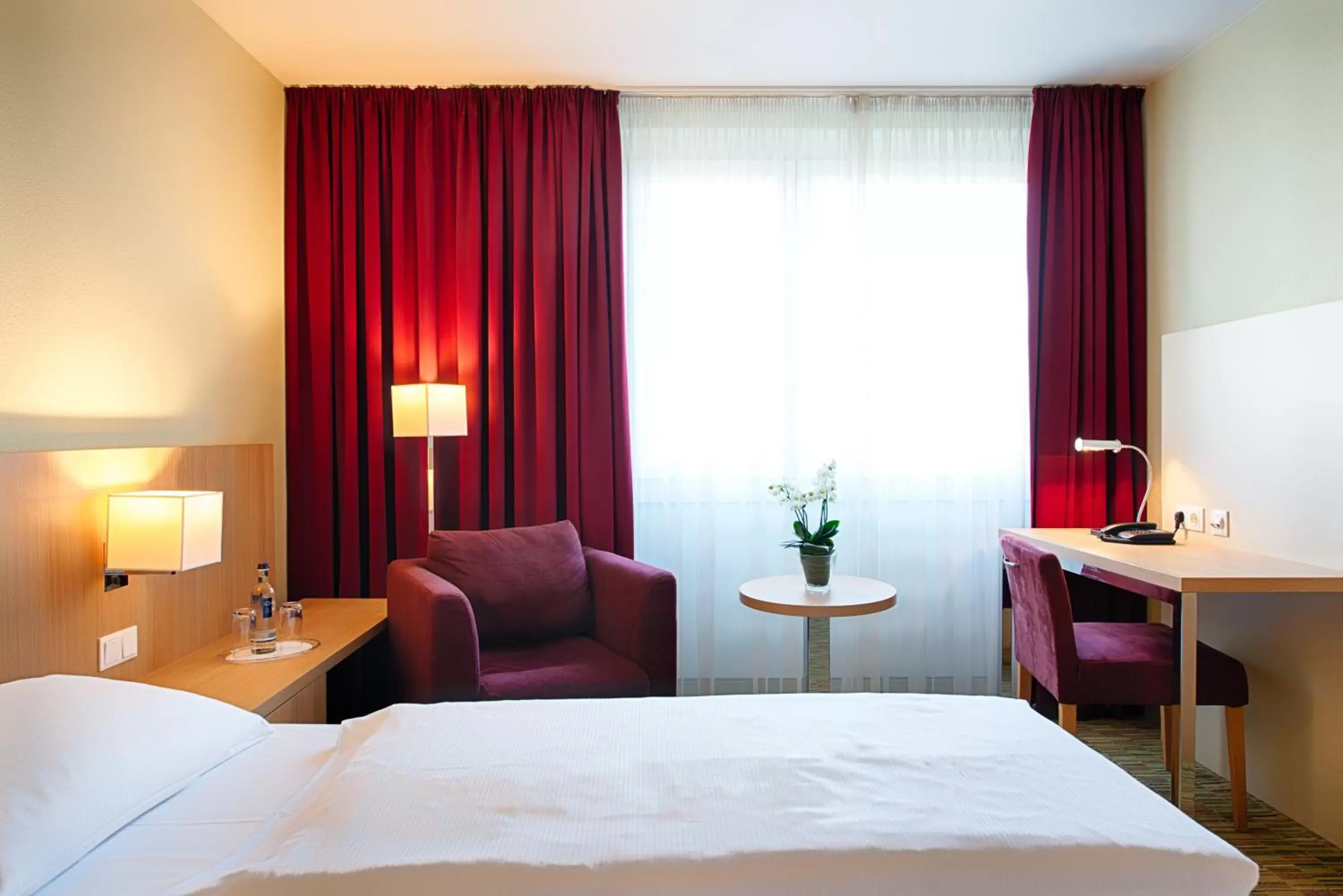 Bed in Welcome Hotel Paderborn