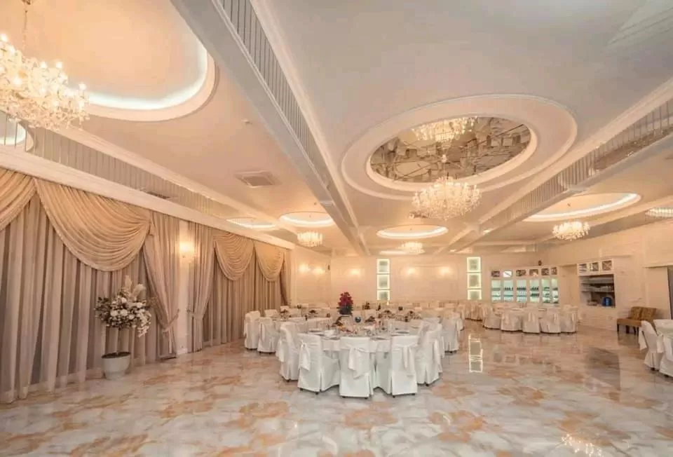 Hotel and Restaurant Velure