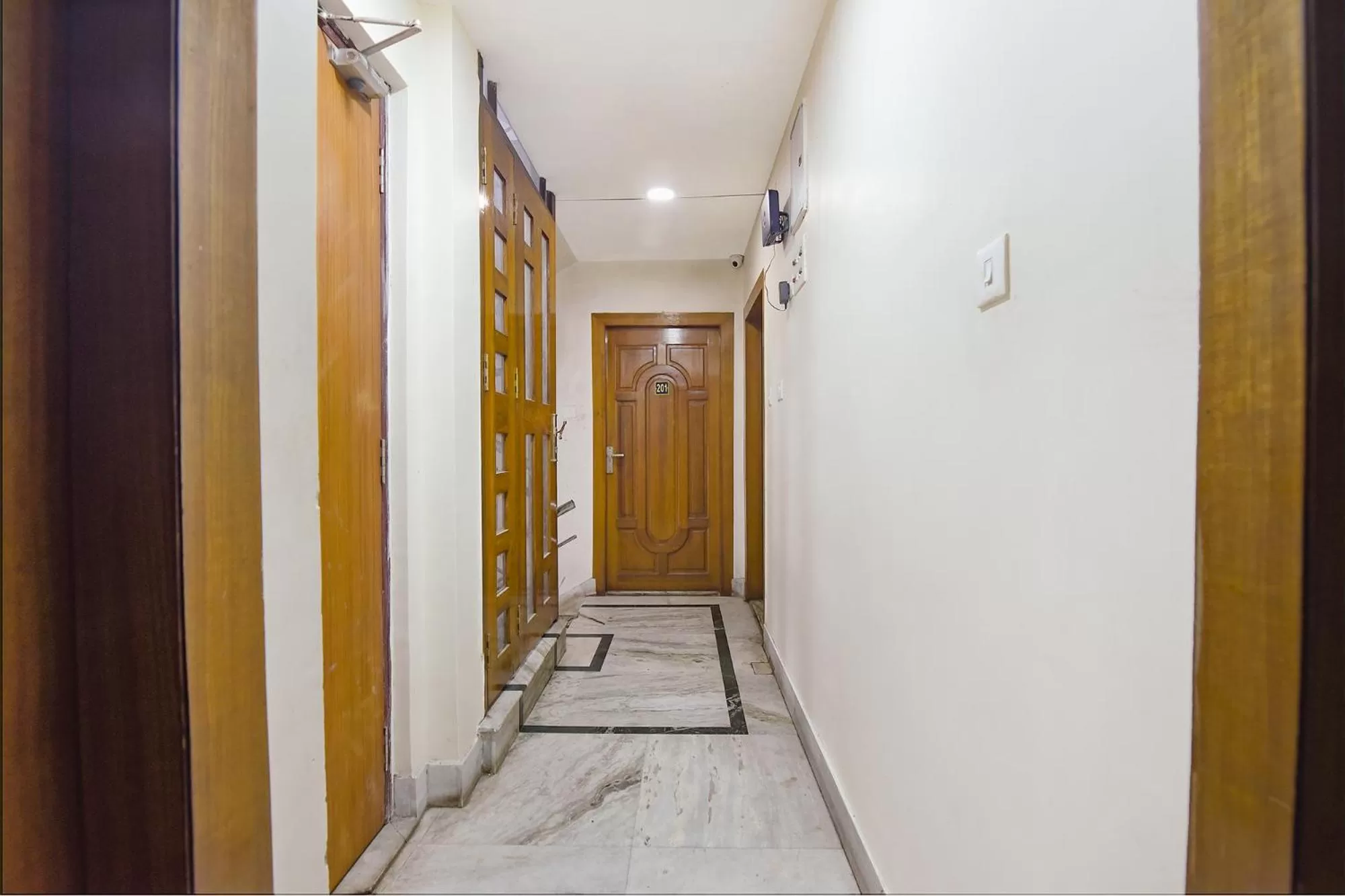 Lobby or reception in FabHotel The Eden Ruby