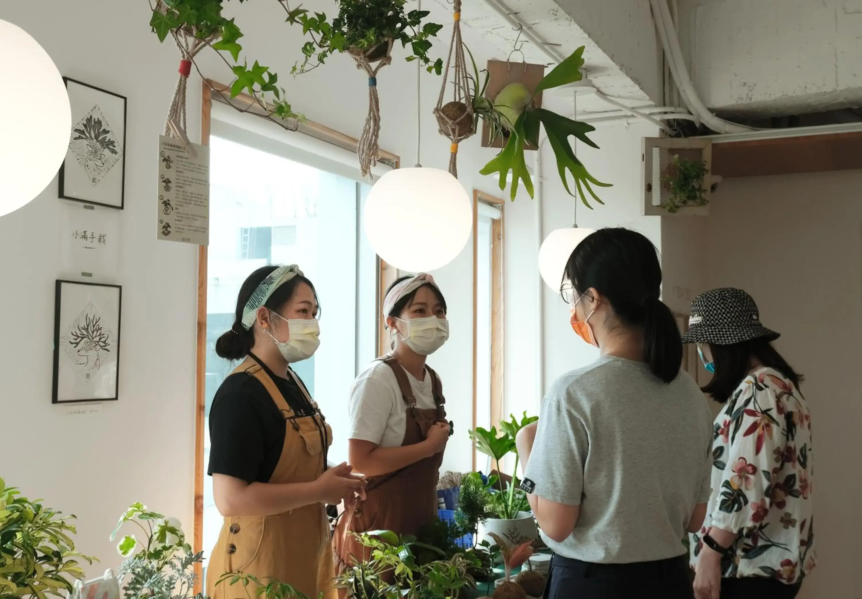 People in Norden Ruder Hostel Taichung