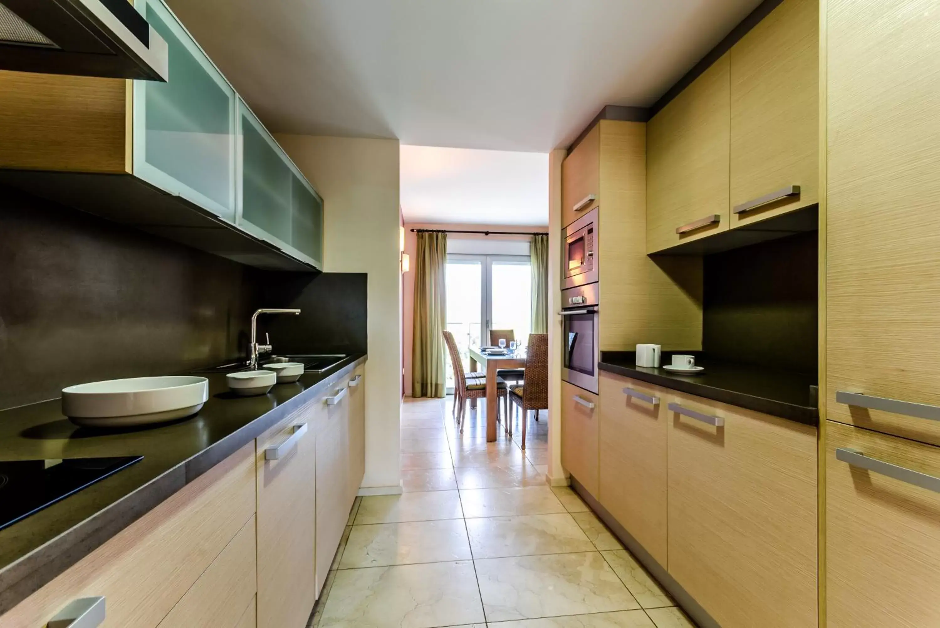 Kitchen or kitchenette, Kitchen/Kitchenette in El Plantío Golf Resort