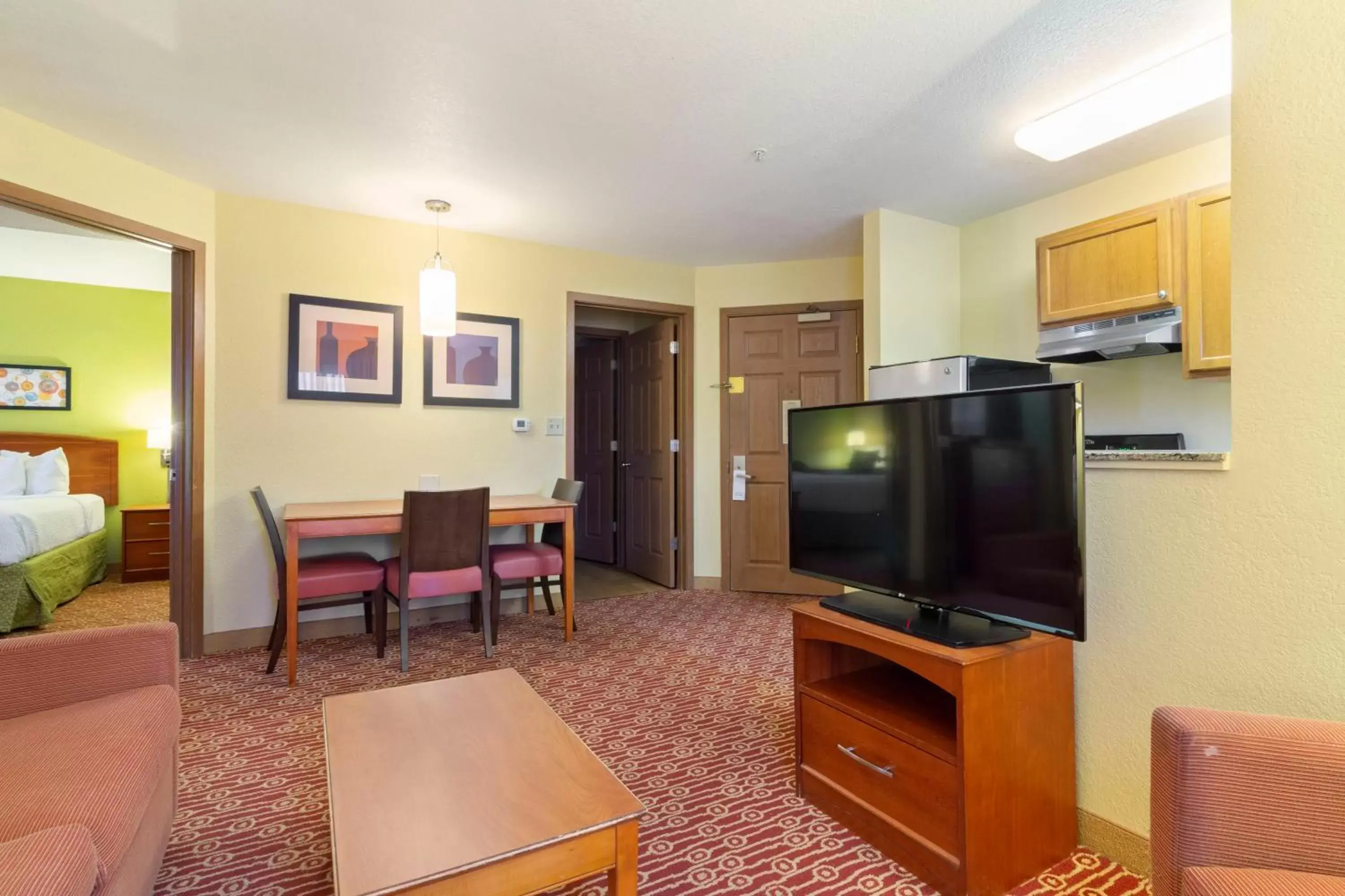 TV and multimedia, TV/Entertainment Center in Extended Stay America Suites - Virginia Beach