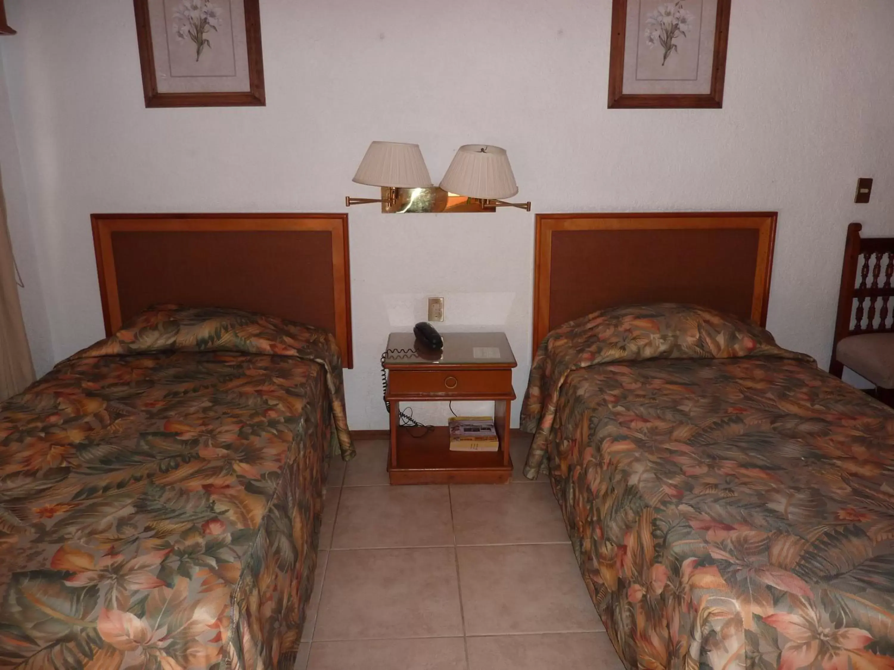 Queen Room with Two Queen Beds in Hotel Bajo el Volcan Queen Room with Two Queen Beds in Hotel Bajo el Volcan