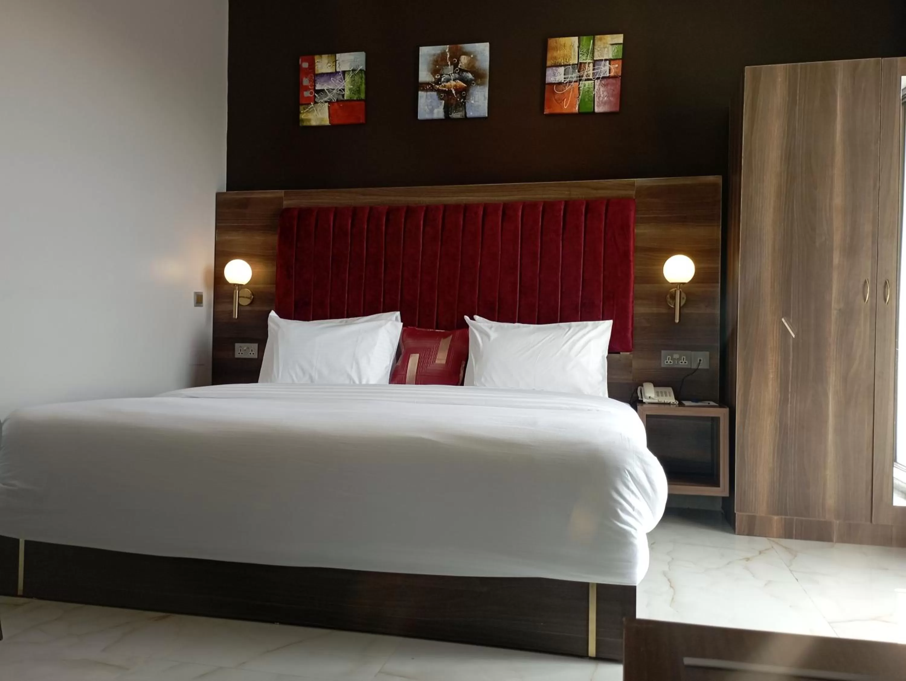 Bed in Hotel Horizon Entebbe