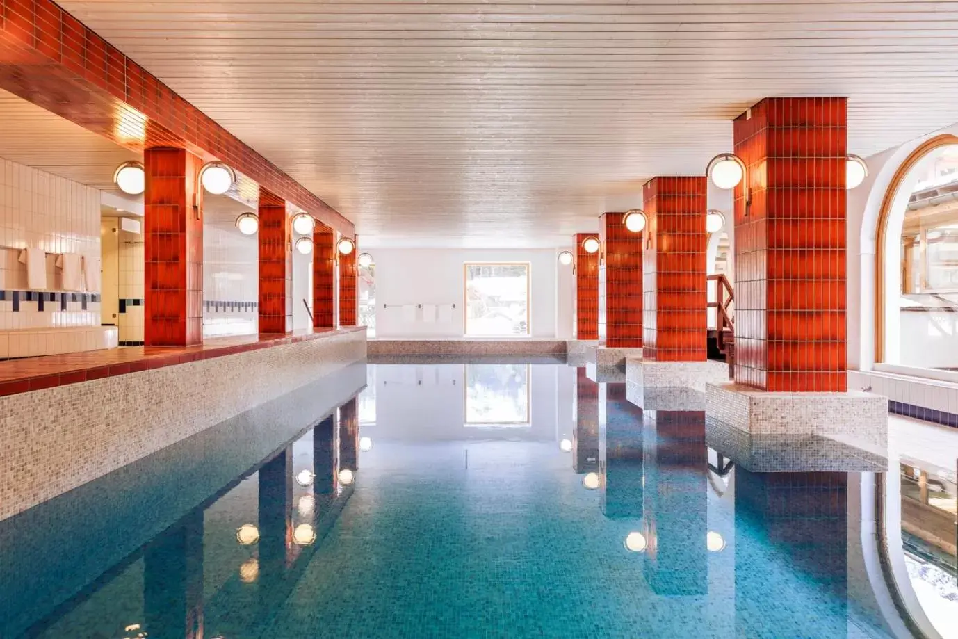 Spa and wellness centre/facilities, Swimming Pool in Faern Arosa Altein