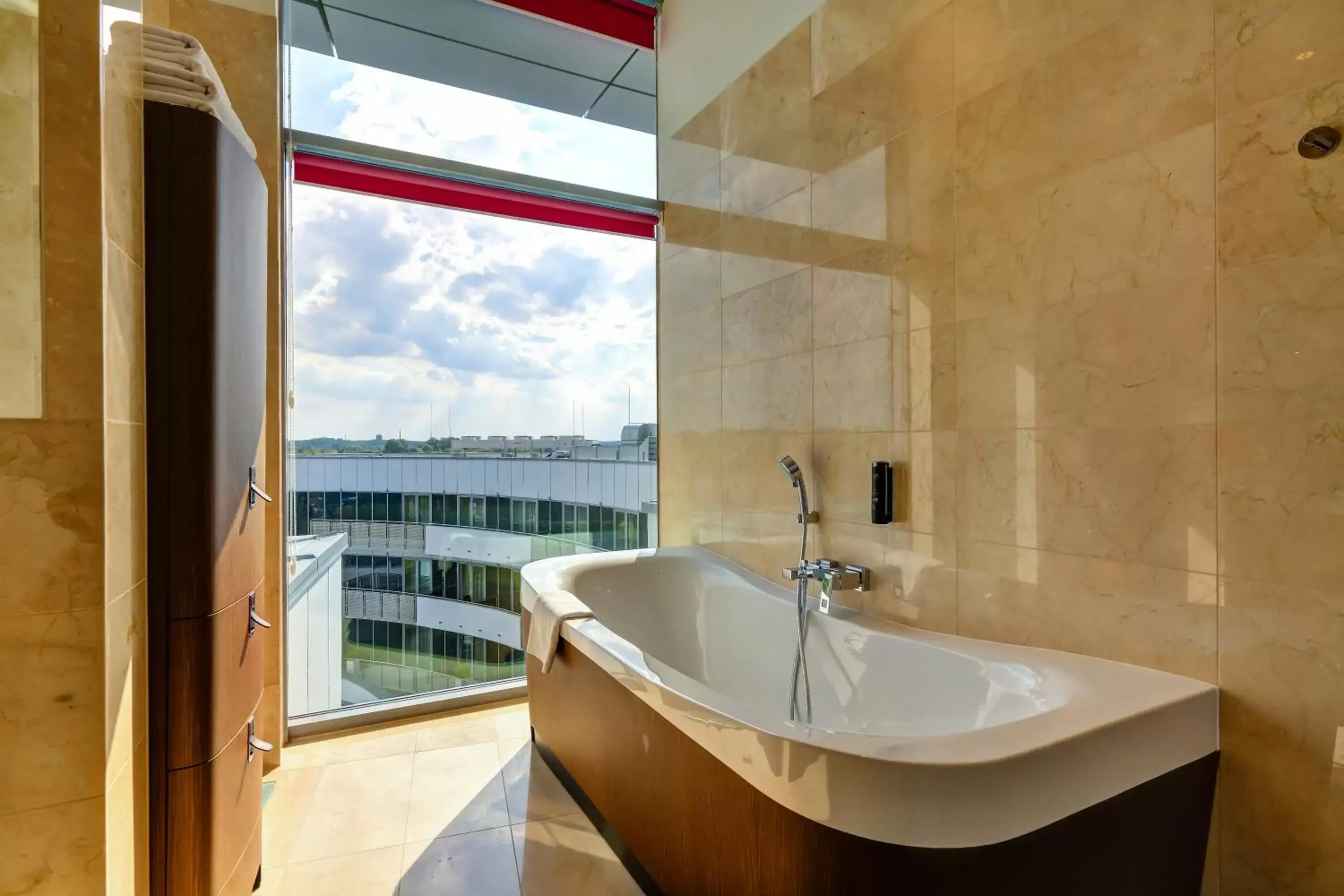 Bathroom in Copernicus Toruń Hotel
