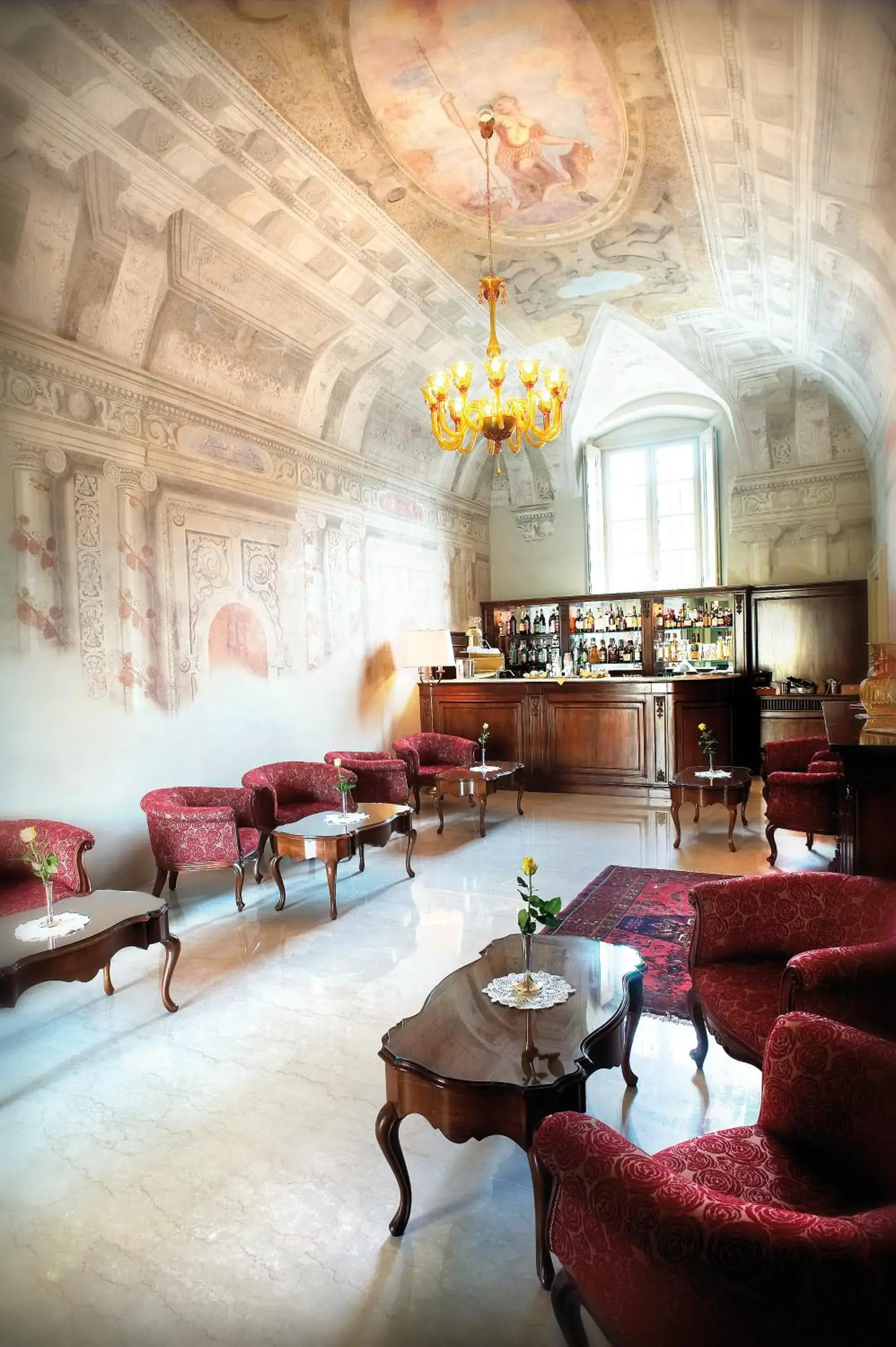 Lounge or bar in Villa Fenaroli Palace Hotel