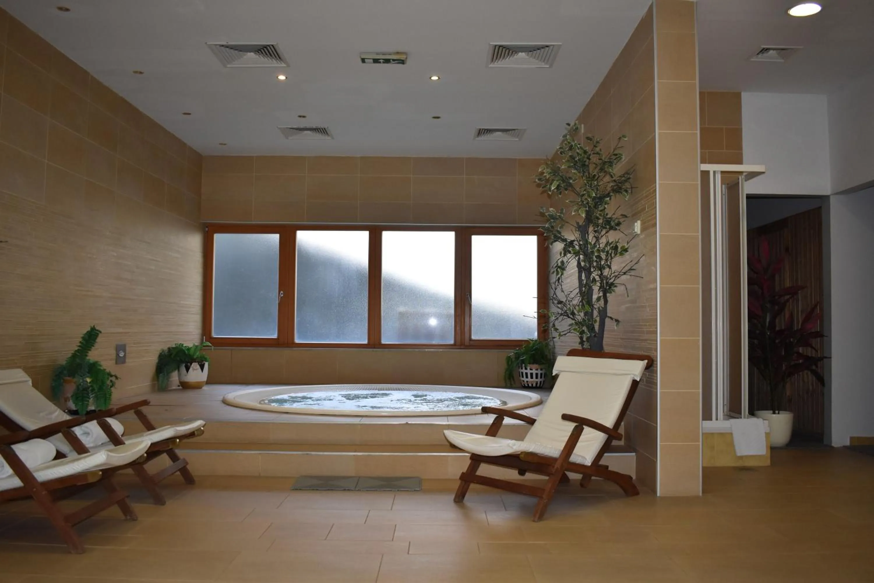 Hot Tub in Aparthotel Snjezna Kraljica