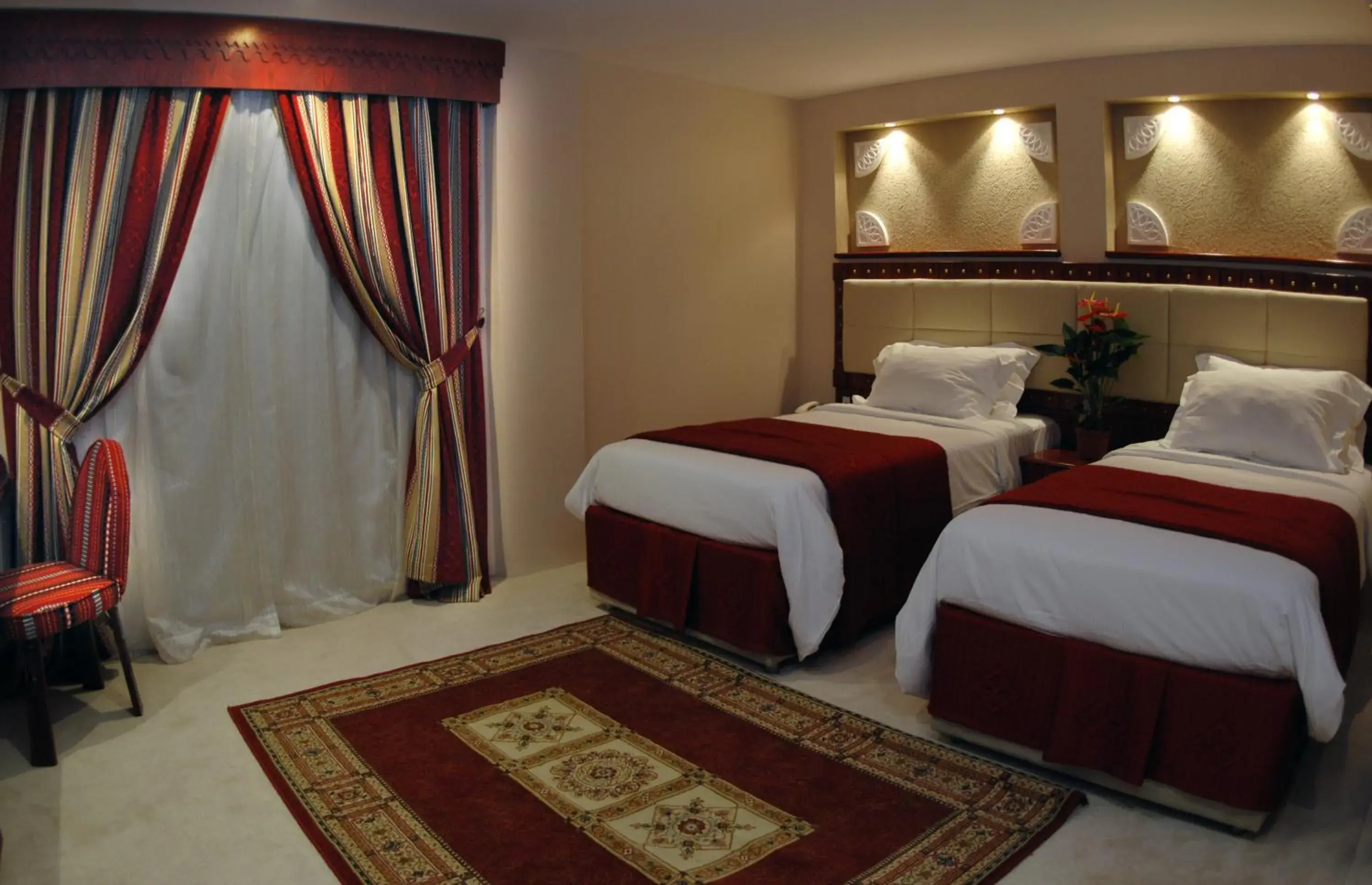 Bedroom, Bed in Al Liwan Suites