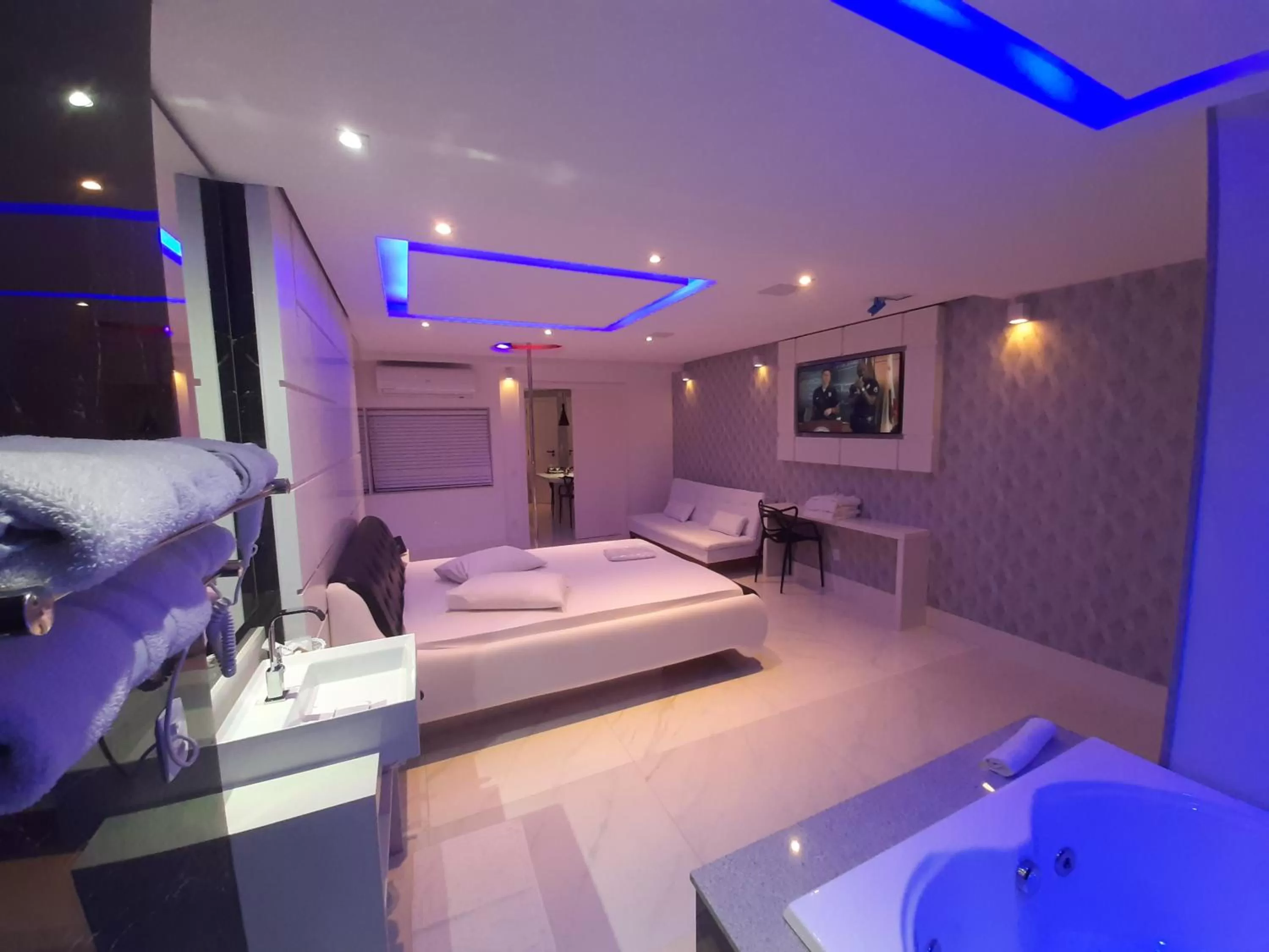 Bed in BAMBINA HOTEL -Adultos Somente