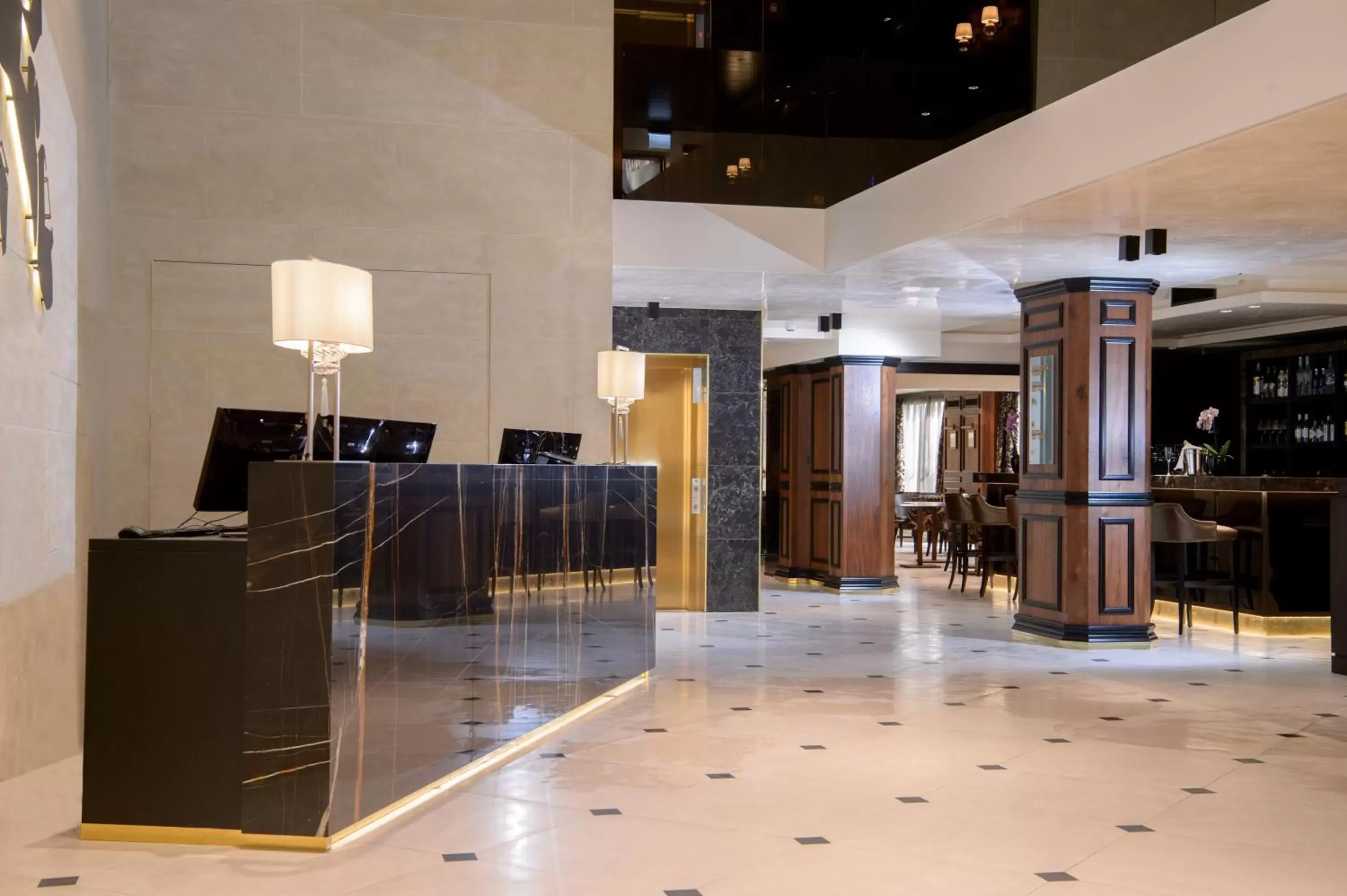 Lobby or reception in Palazzo Veneziano - Venice Collection Lobby or reception in Palazzo Veneziano - Venice Collection