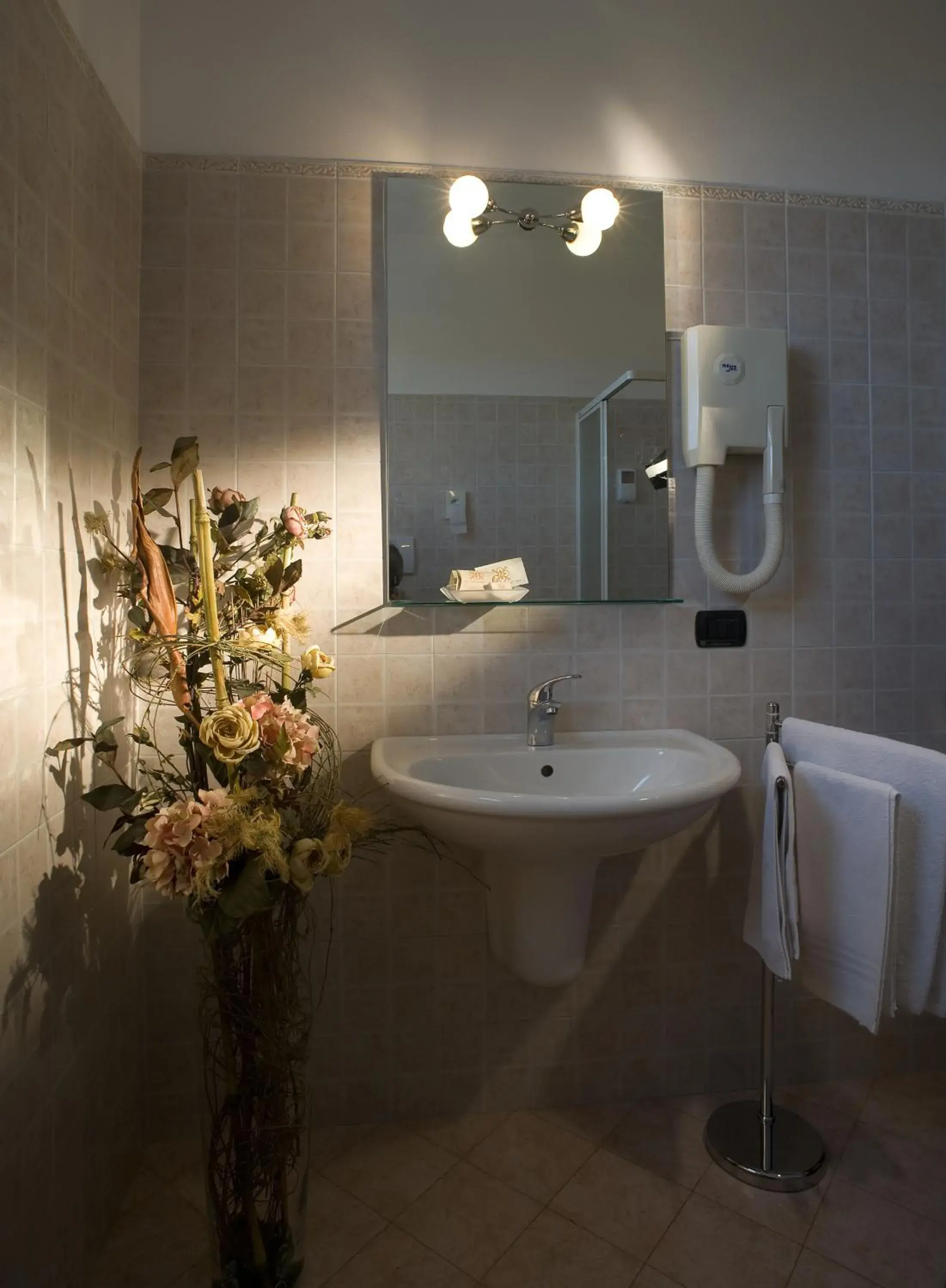 Bathroom in Hotel Scaligero