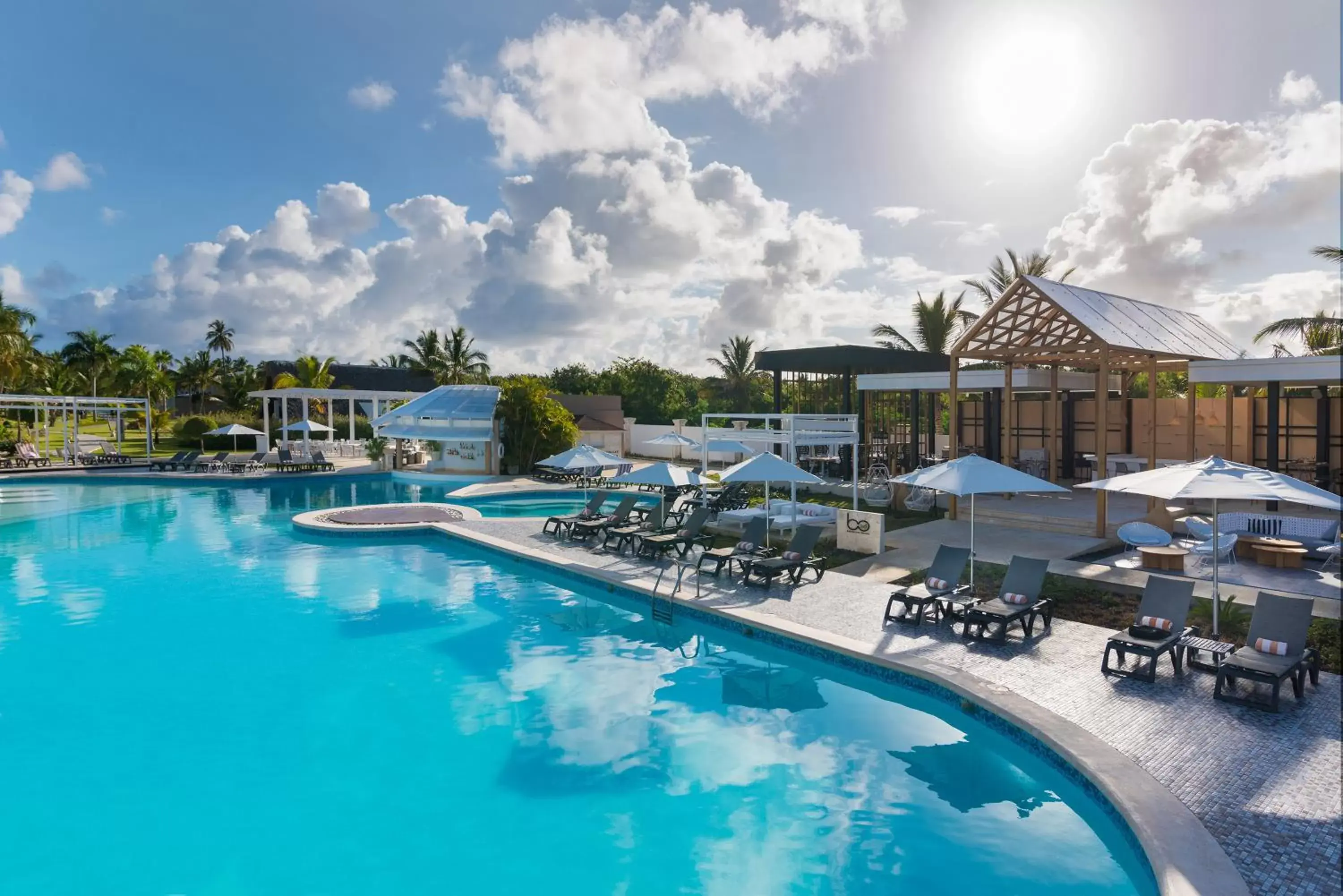 Swimming Pool in Catalonia Royal Bavaro - All Inclusive - Adults Only