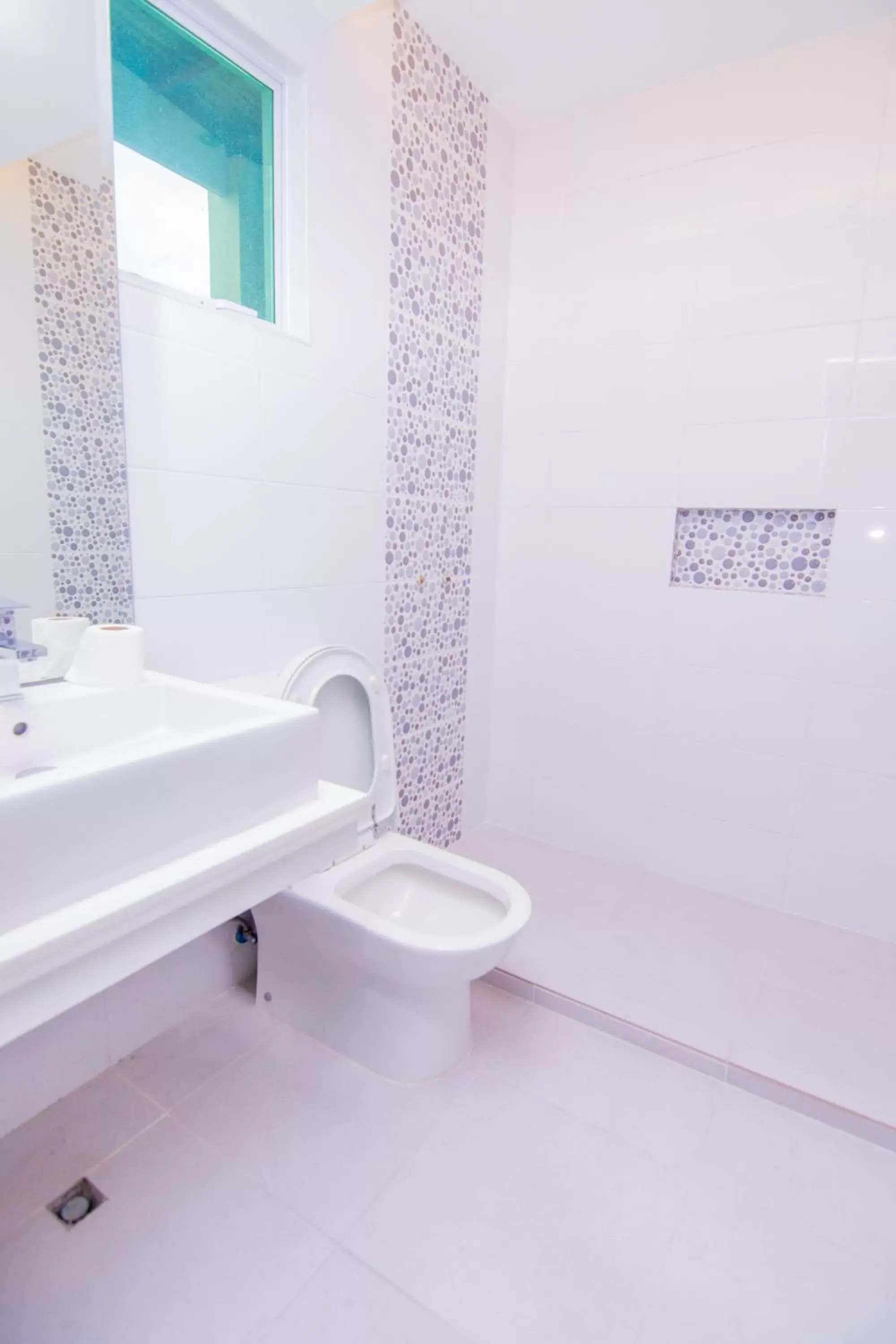 Bathroom in Apollonia Royale Hotel