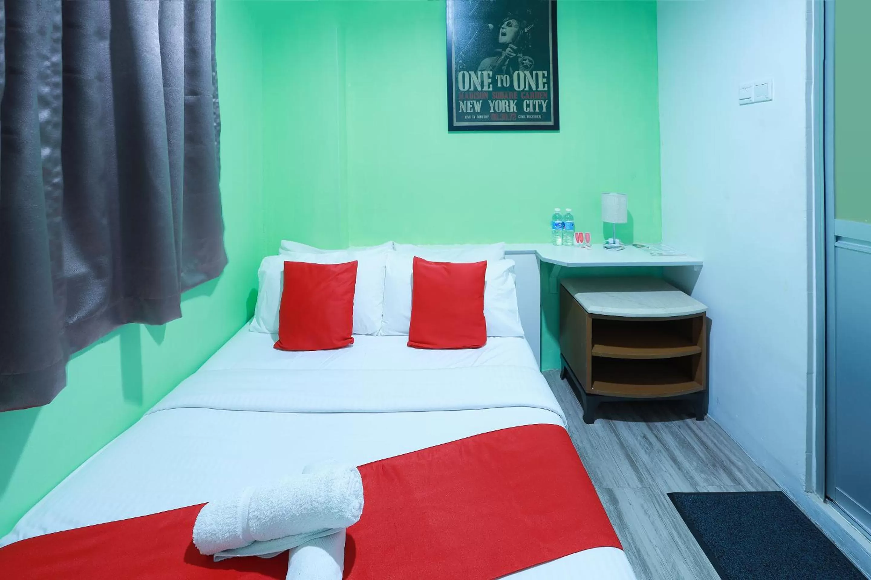 Bedroom, Bed in Hotel Aman- Nilai & KLIA