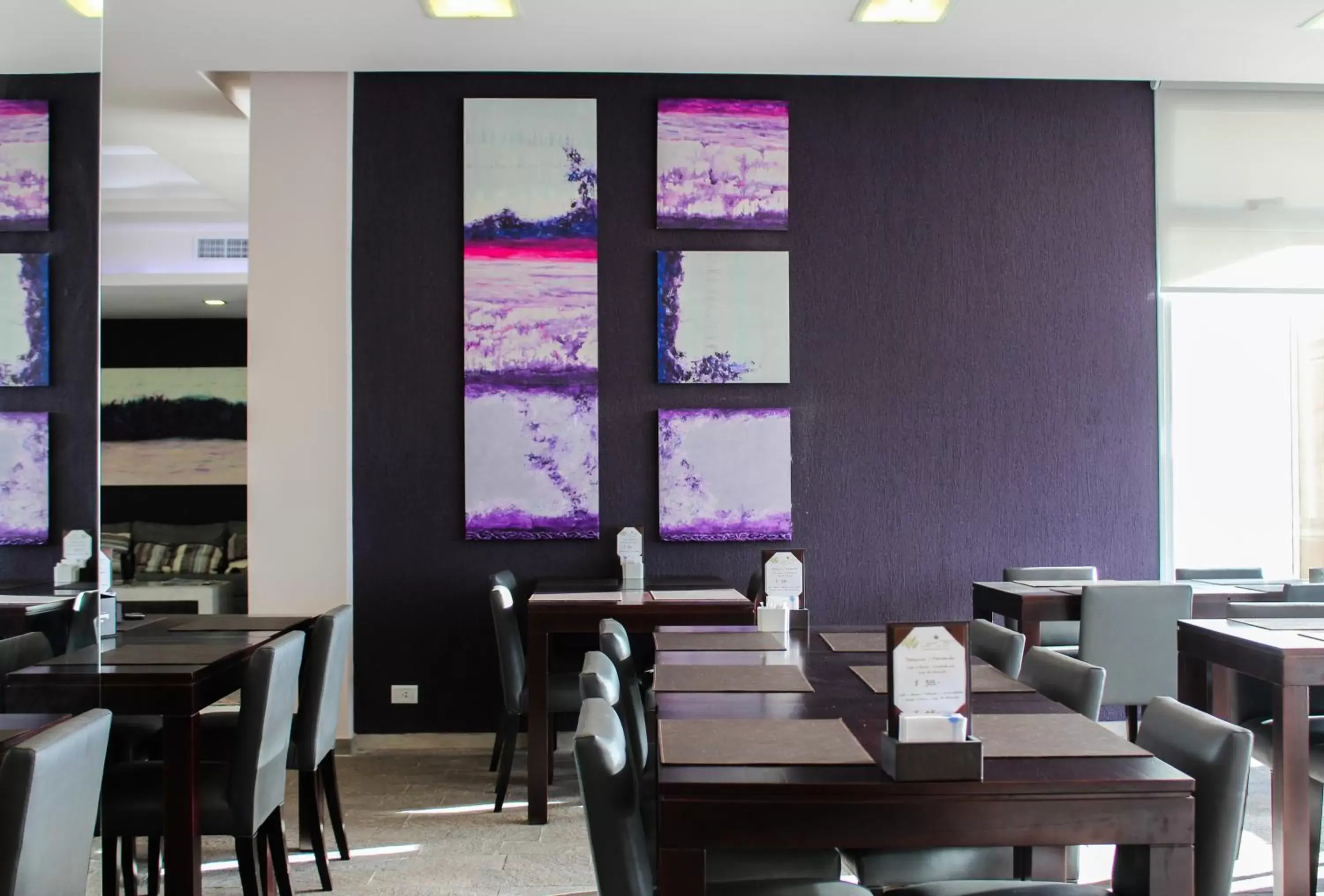 Restaurant/Places to Eat in Dazzler by Wyndham Puerto Madryn