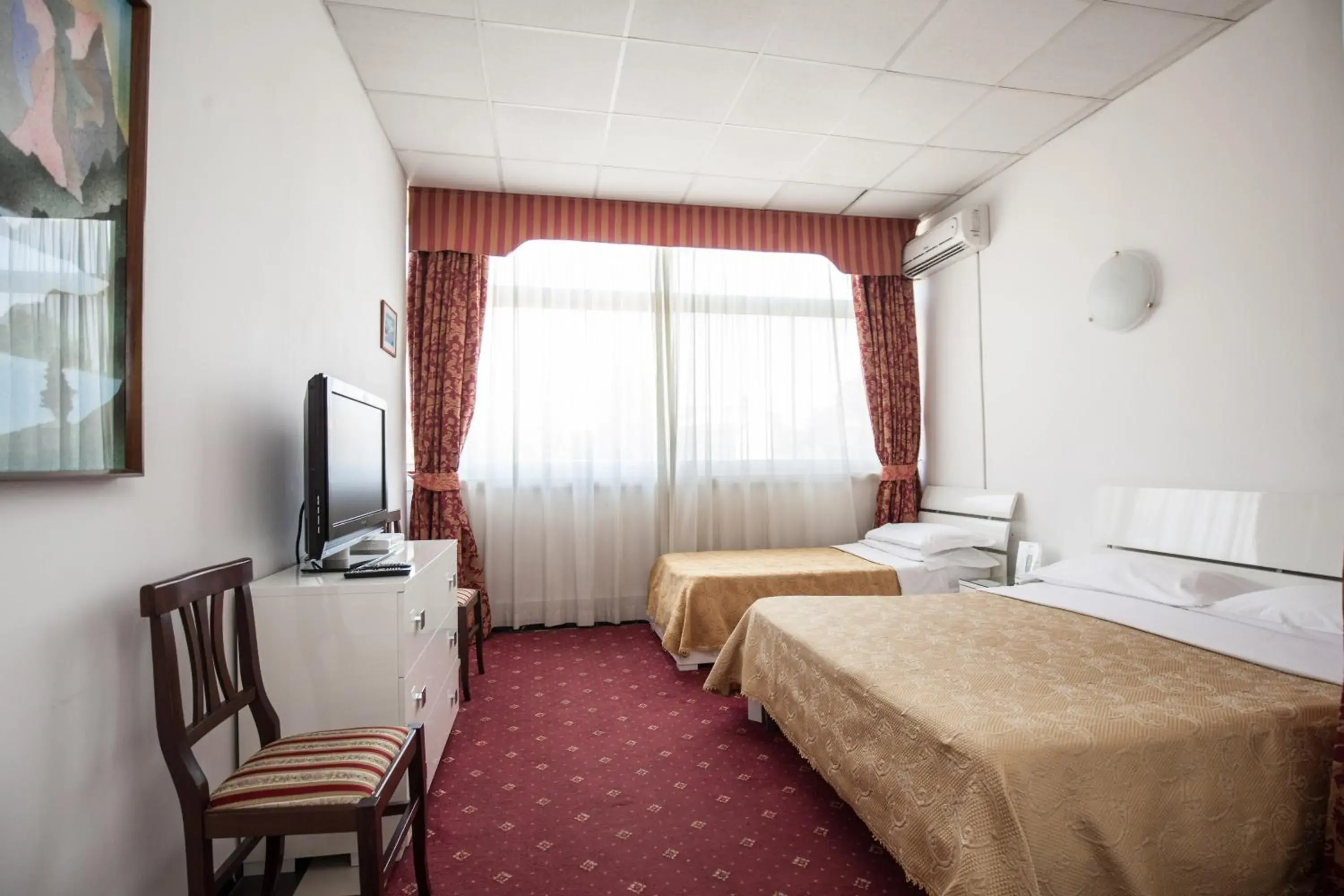 Photo of the whole room, Bed in Hotel Giulietta e Romeo
