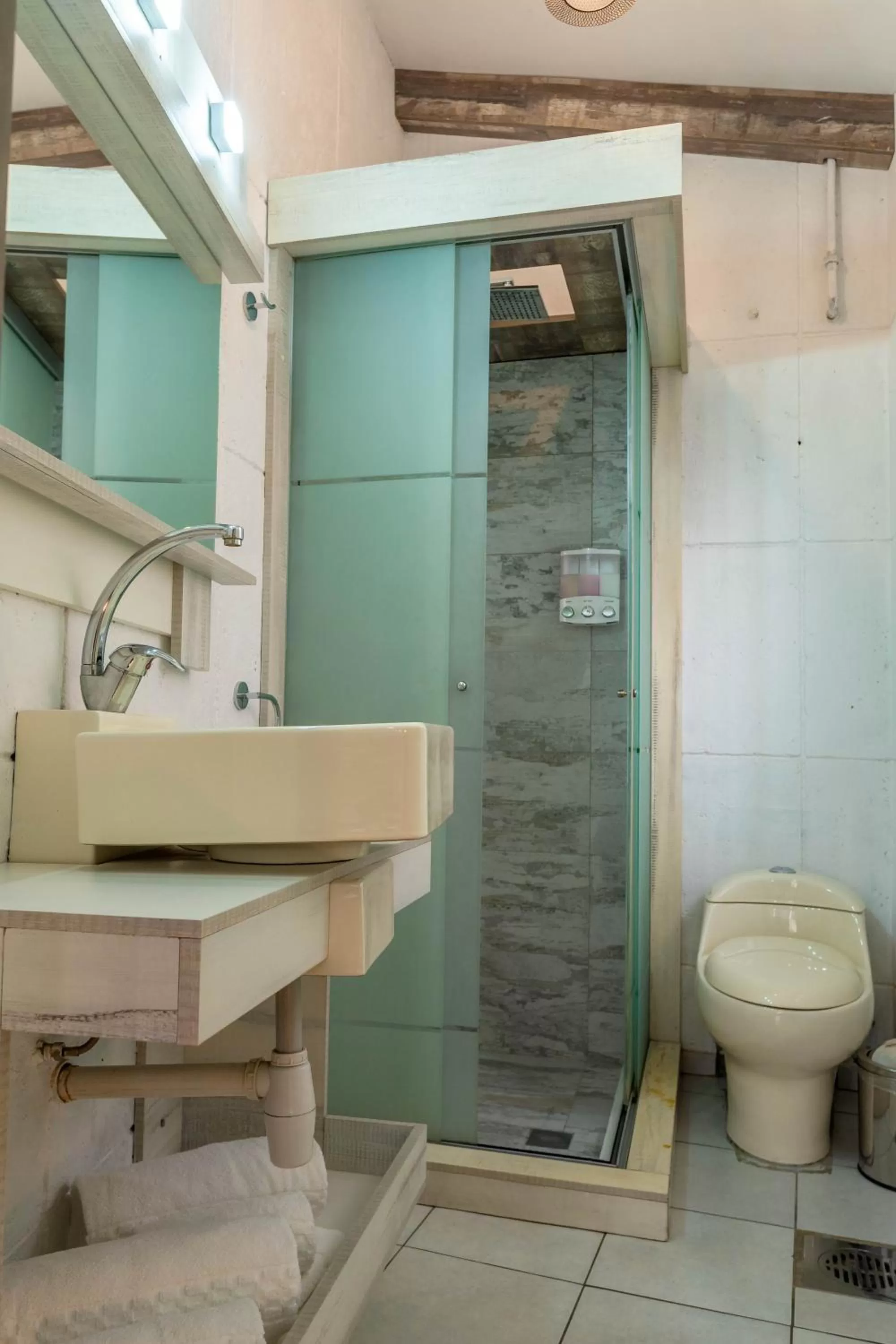 Bathroom in The Grand La Paz Experience Hotel Boutique