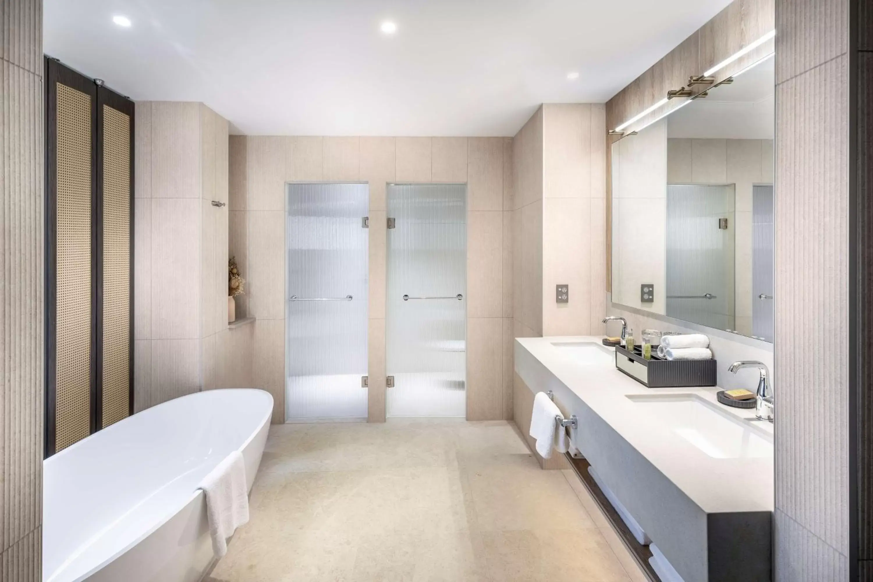 Bathroom in Doubletree By Hilton Karaka