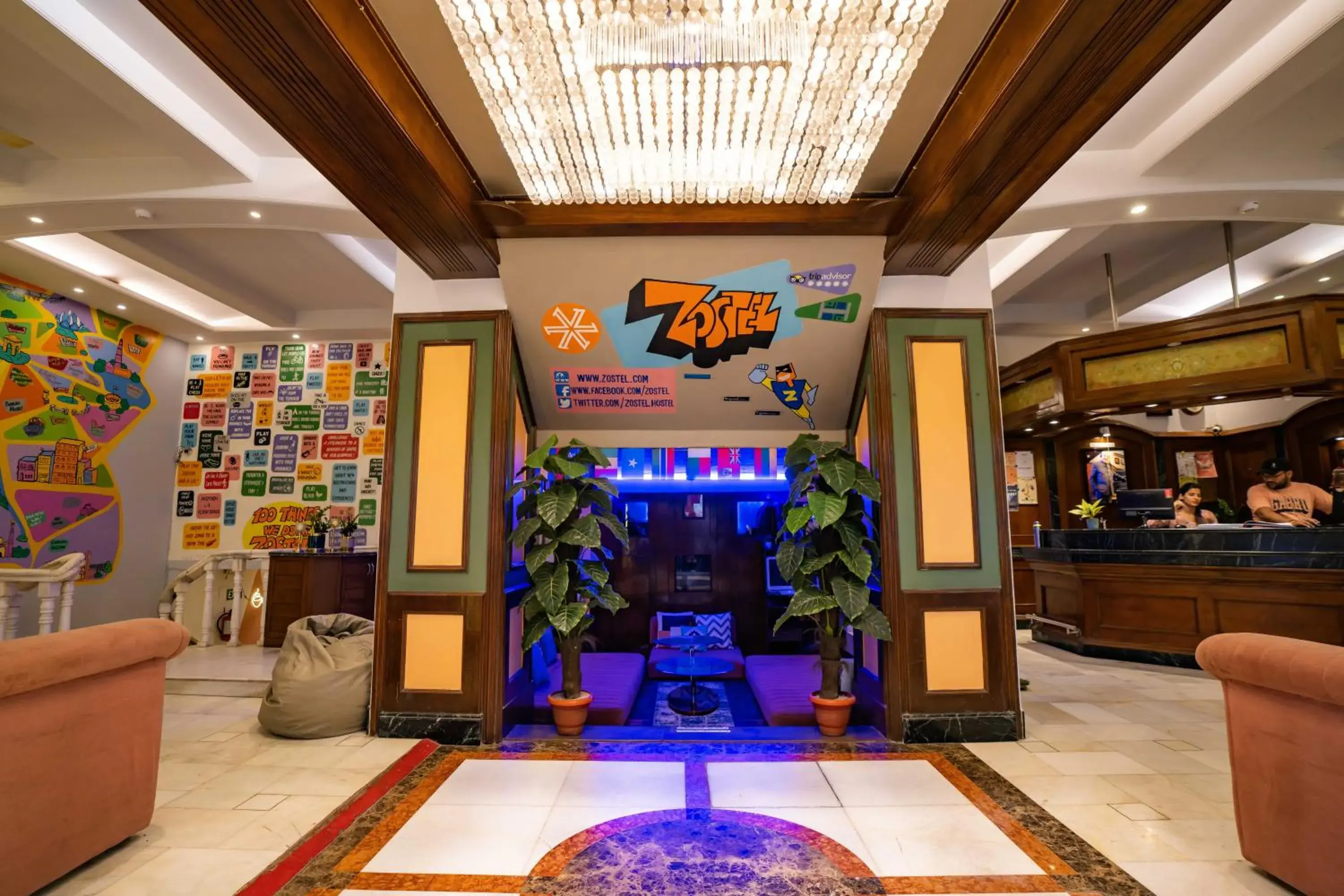 Lobby or reception in Zostel Delhi Hostel