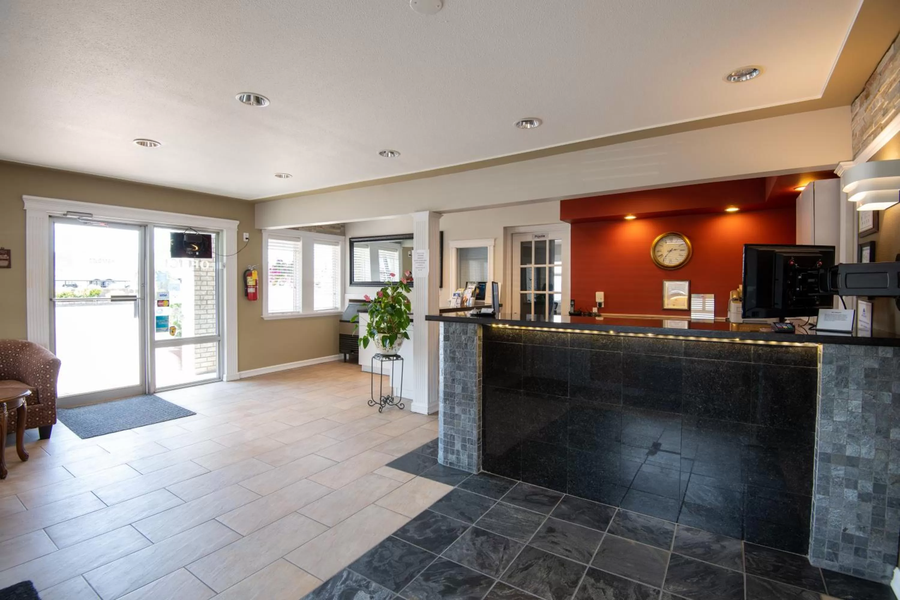 Canadas Best Value Inn-Prince George